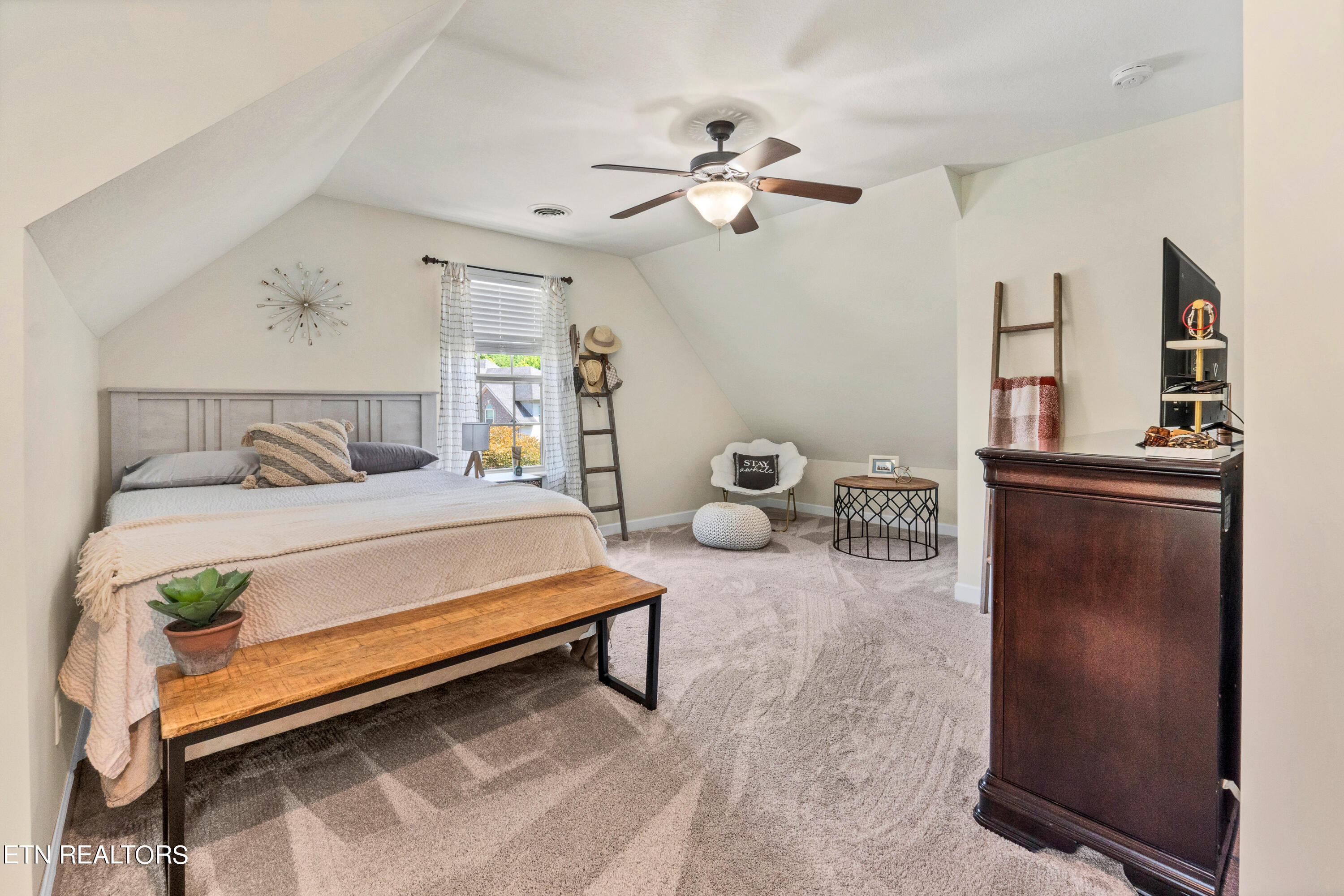 1949 Indian Springs Lane