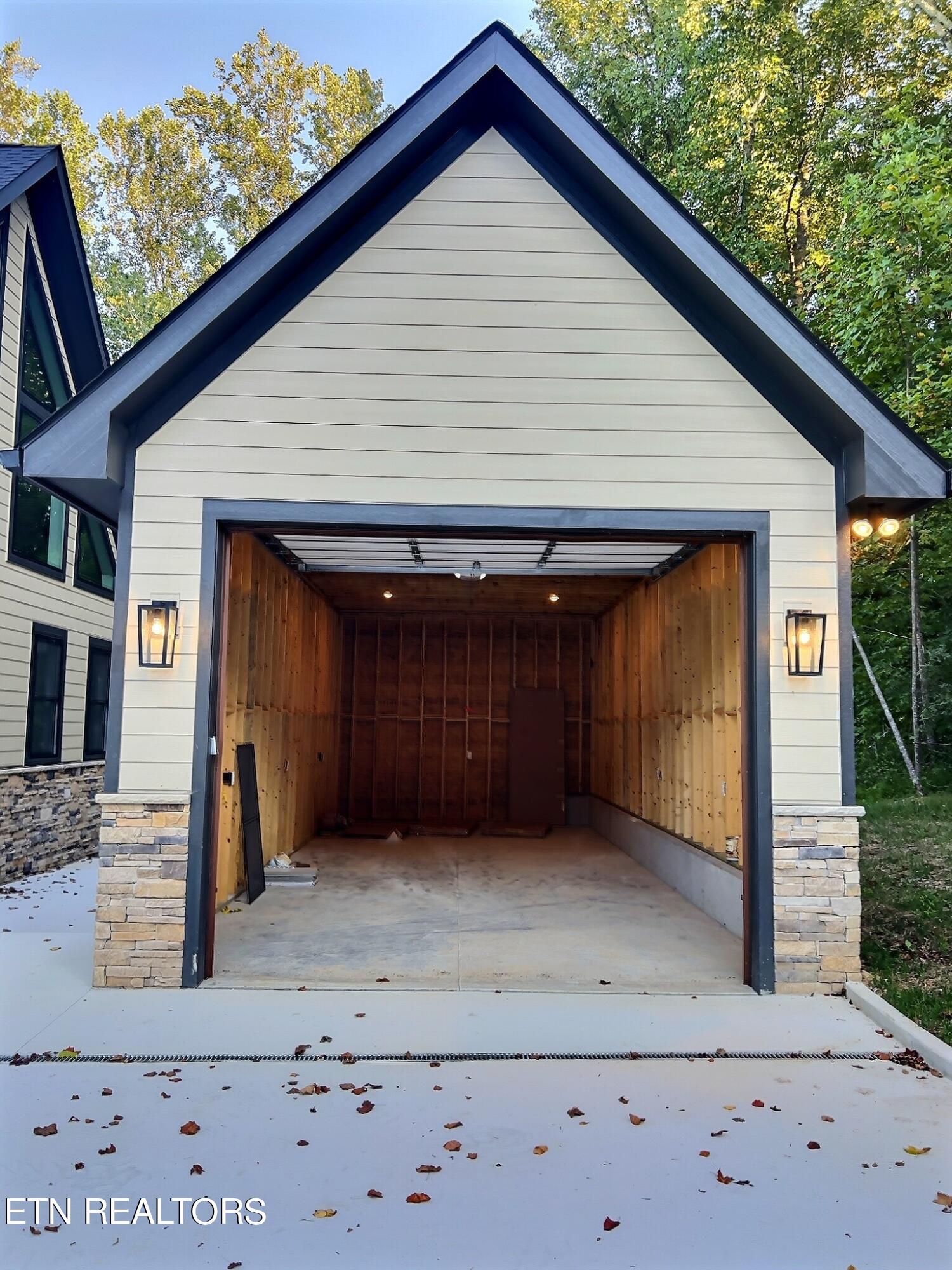 268 Lakemont Lane