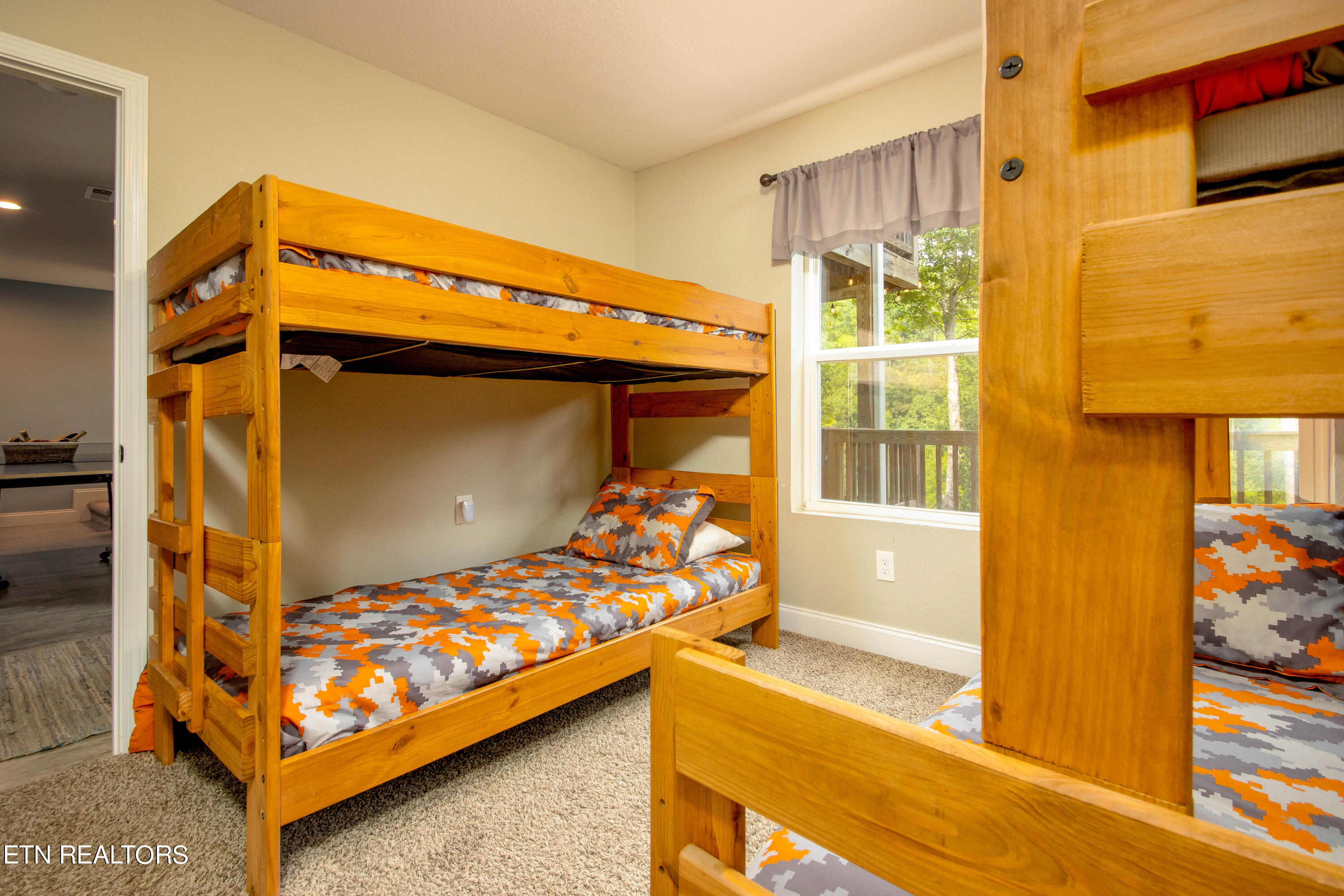 742 Waterfront Tr, LaFollette