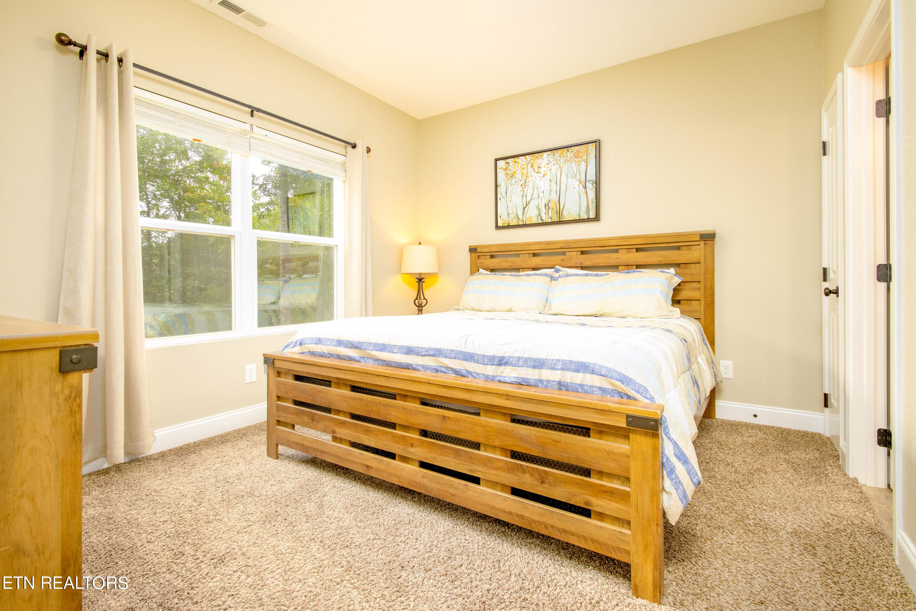 742 Waterfront Tr, LaFollette