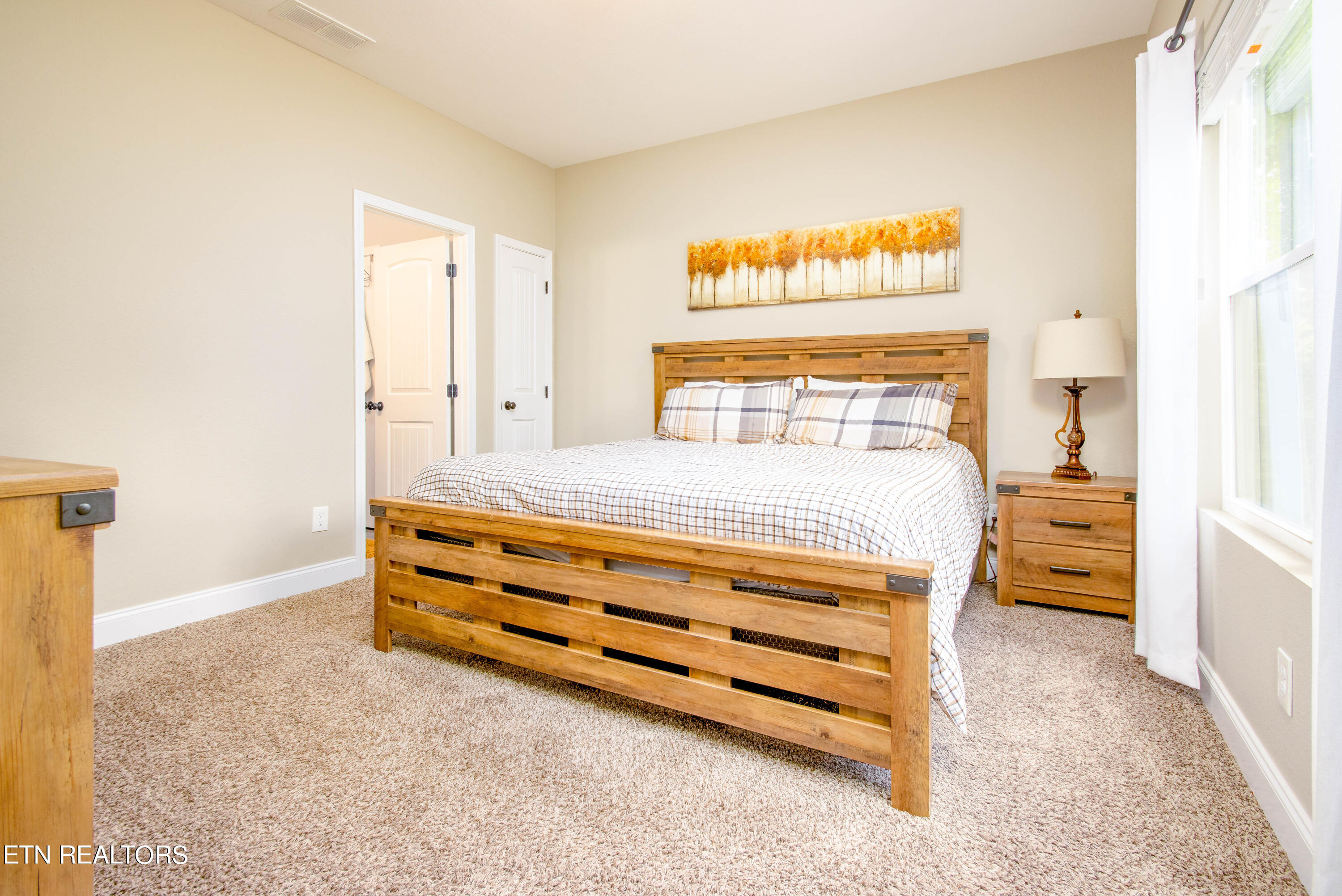 742 Waterfront Tr, LaFollette