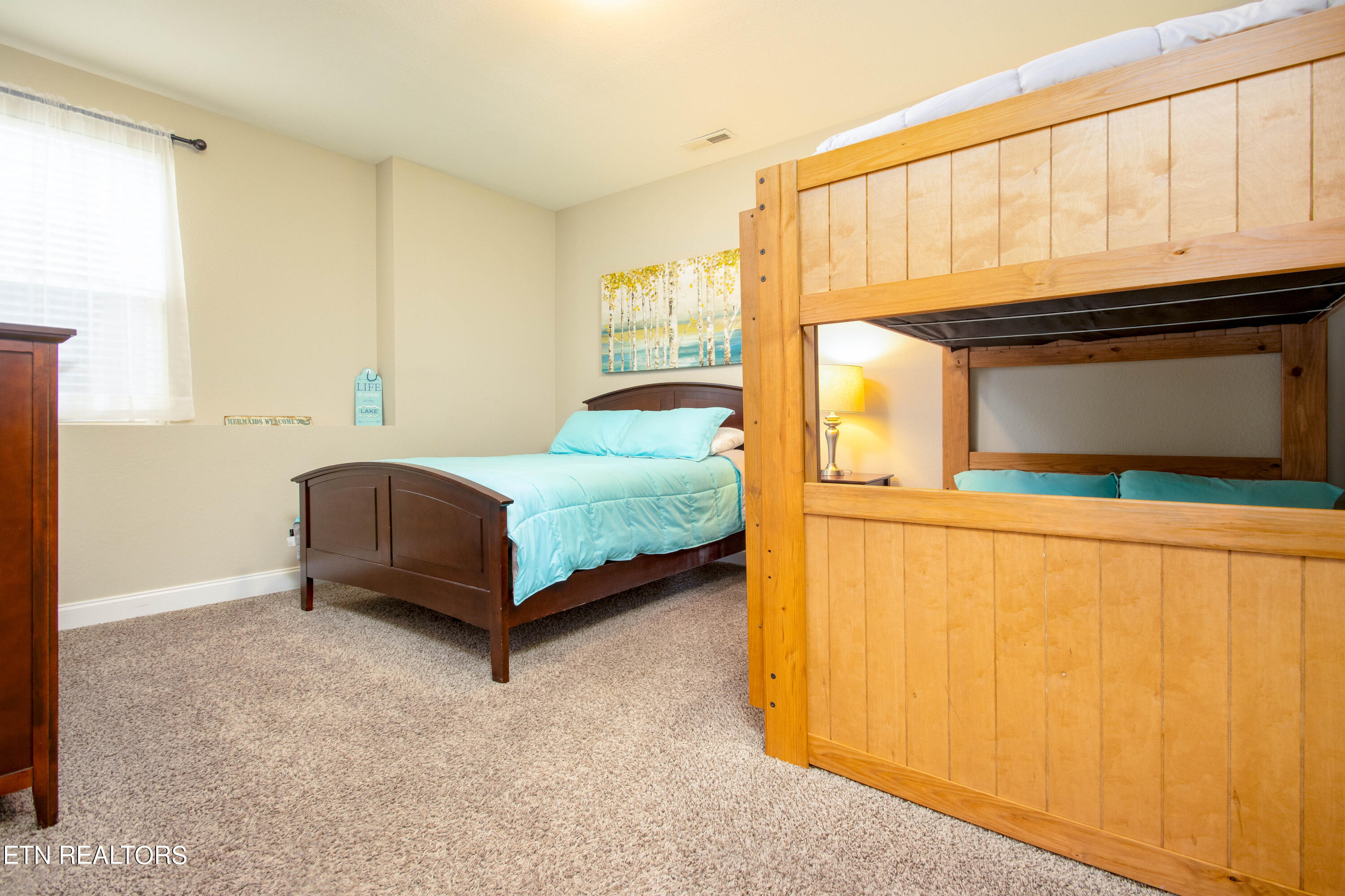 742 Waterfront Tr, LaFollette