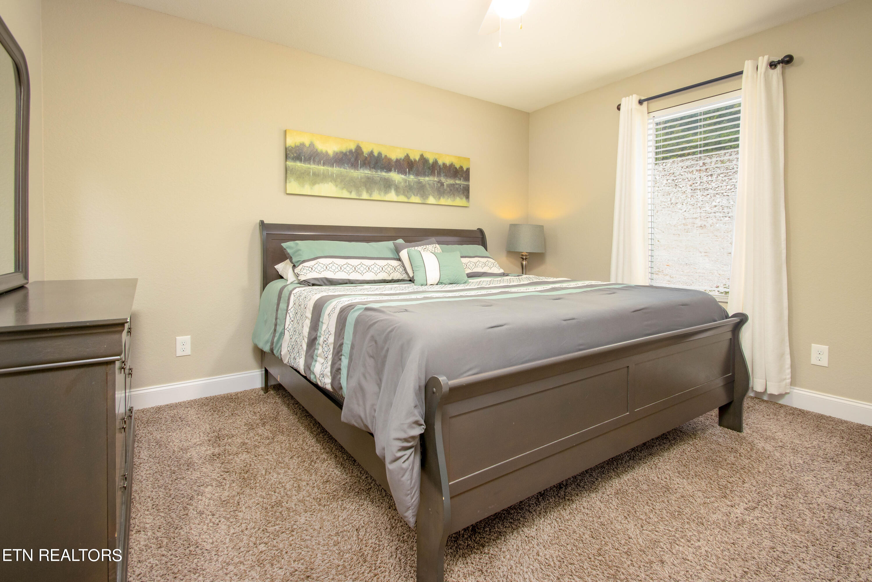 742 Waterfront Tr, LaFollette