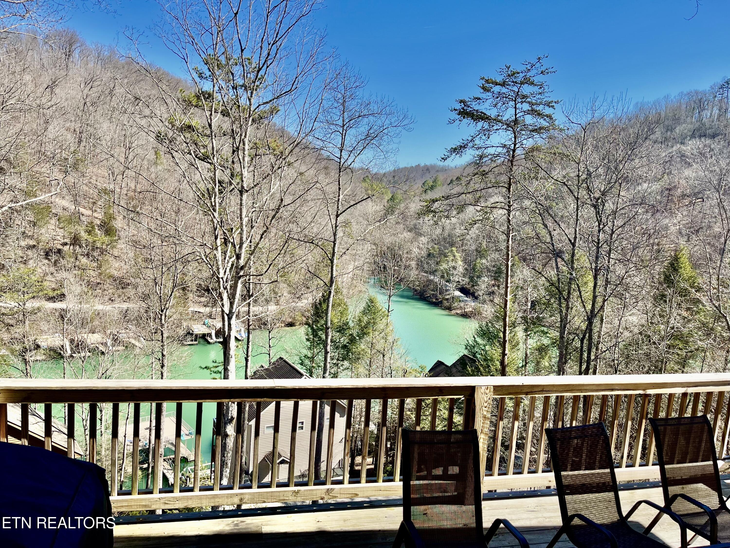 742 Waterfront Tr, LaFollette