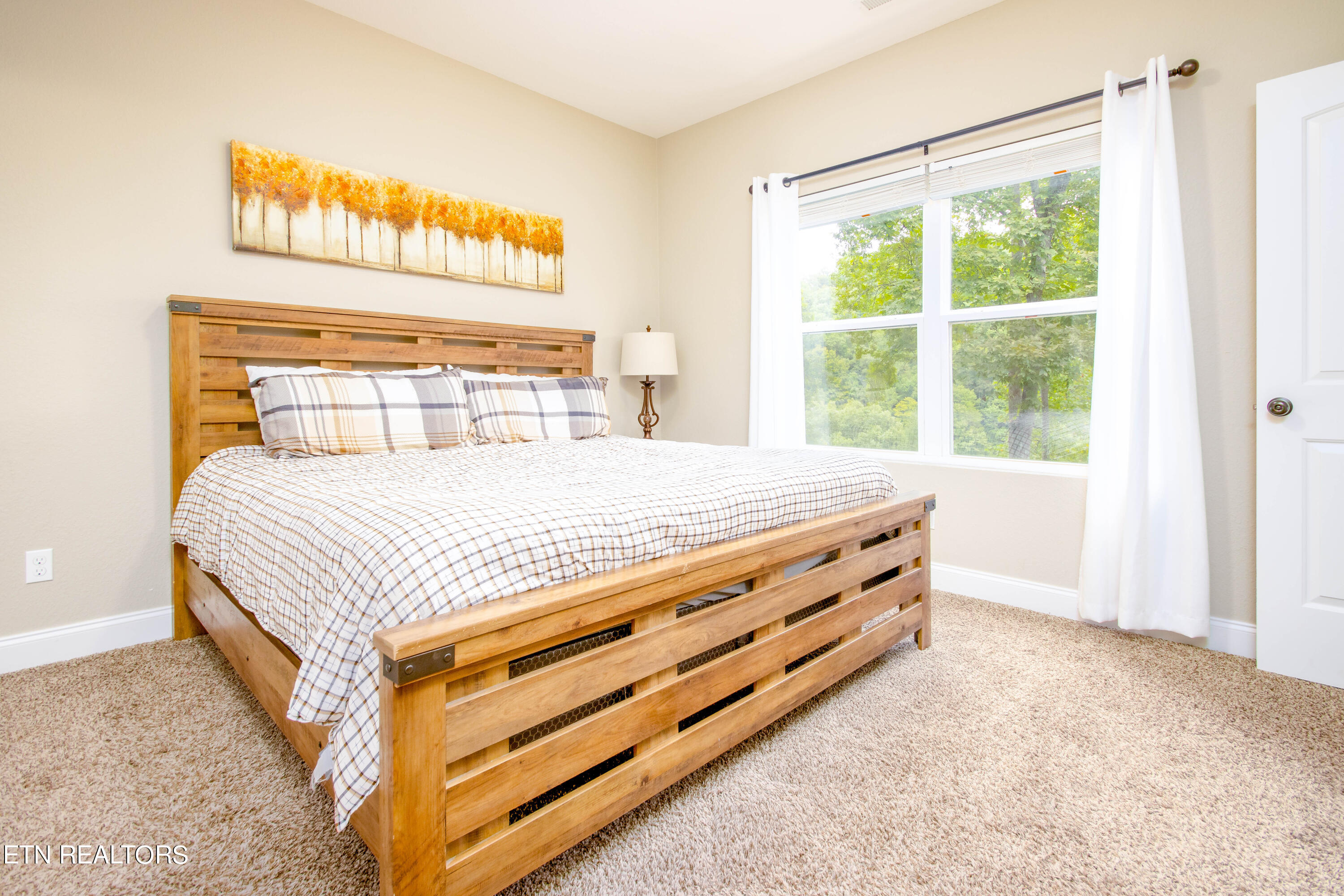 742 Waterfront Tr, LaFollette