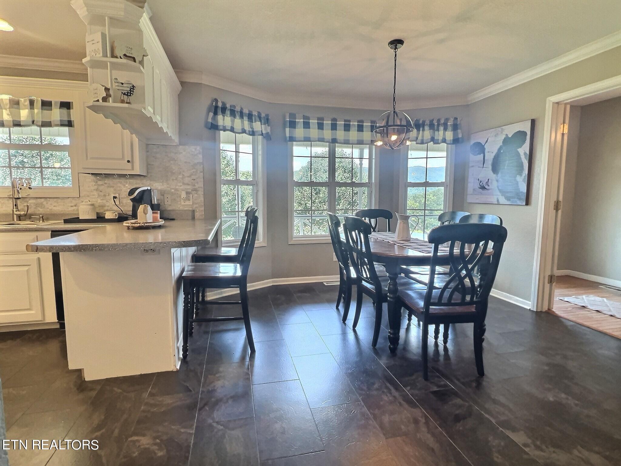 435 Davis Chapel Rd, LaFollette