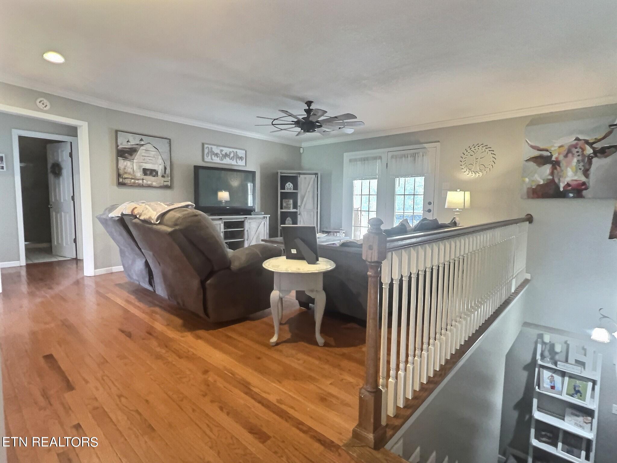 435 Davis Chapel Rd, LaFollette