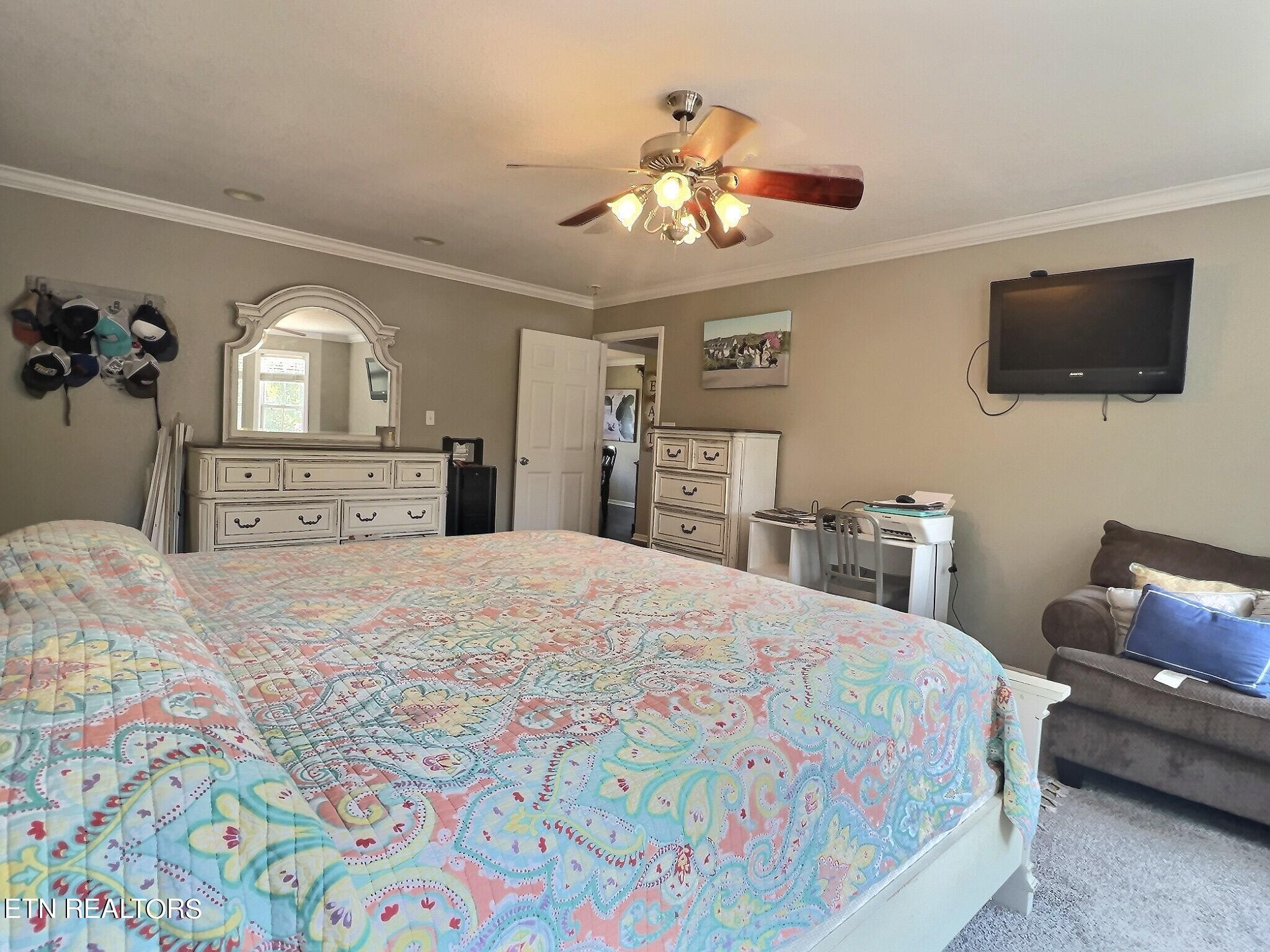 435 Davis Chapel Rd, LaFollette