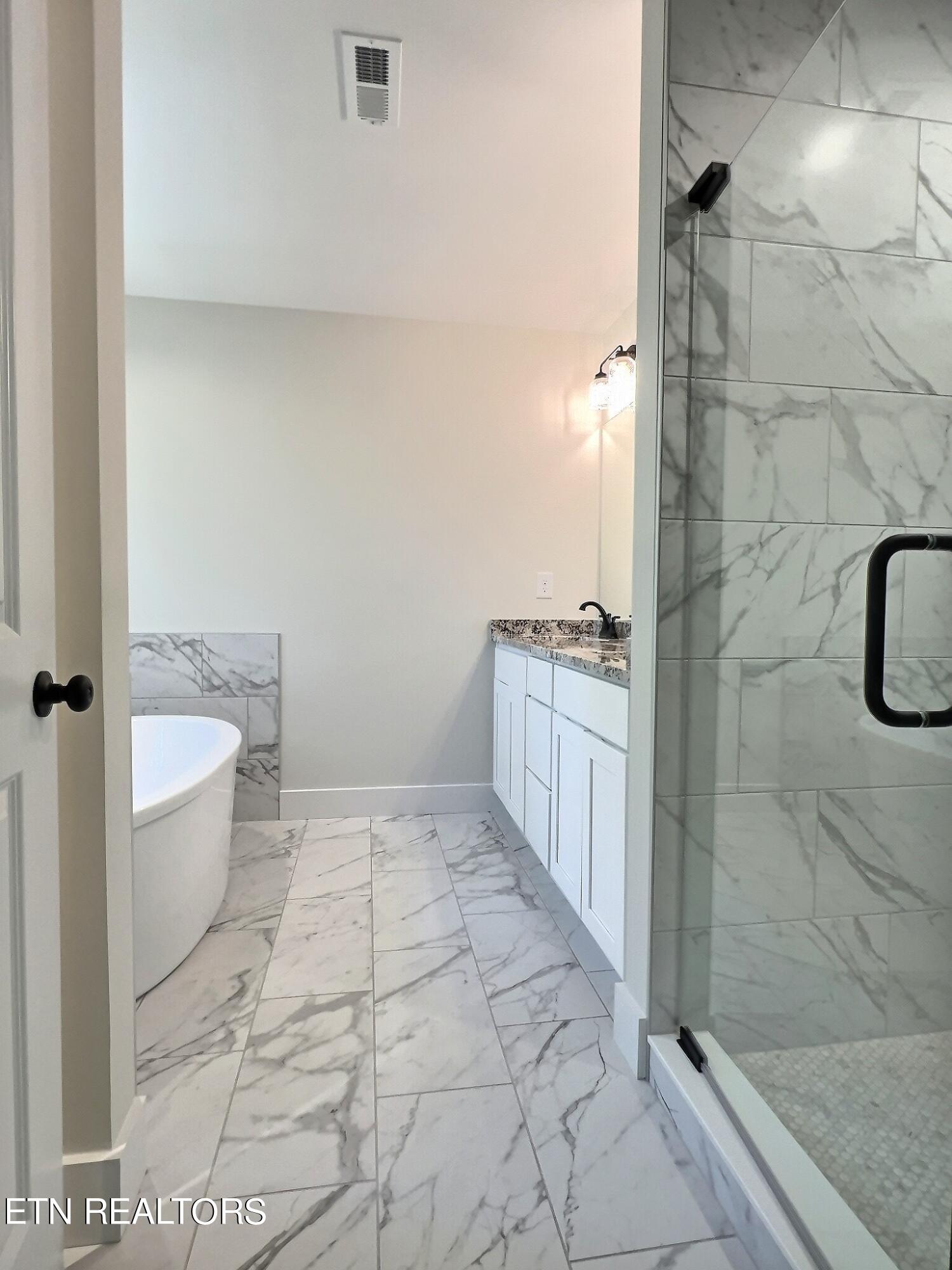 522 Lindsey Mill Circle, 3