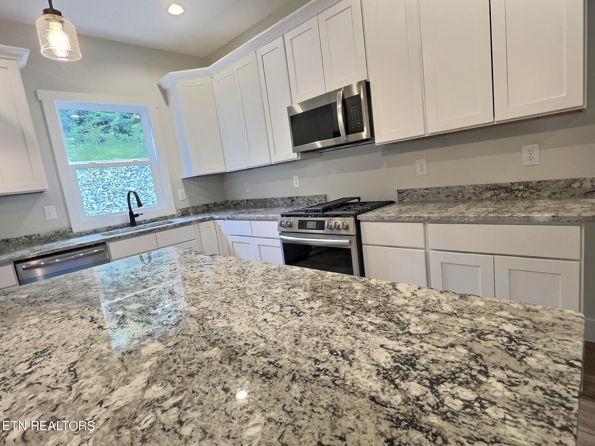 522 Lindsey Mill Circle, 3