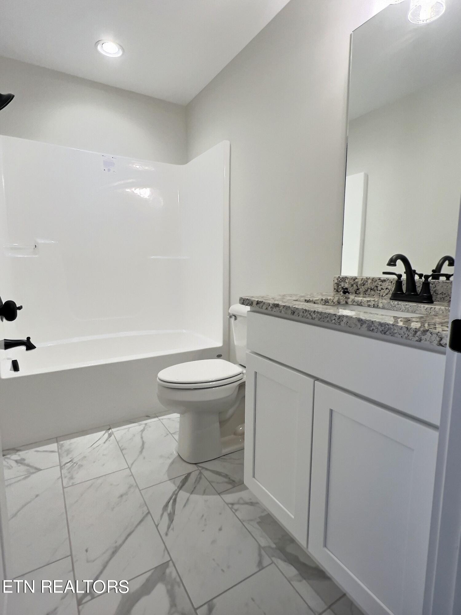 522 Lindsey Mill Circle, 3