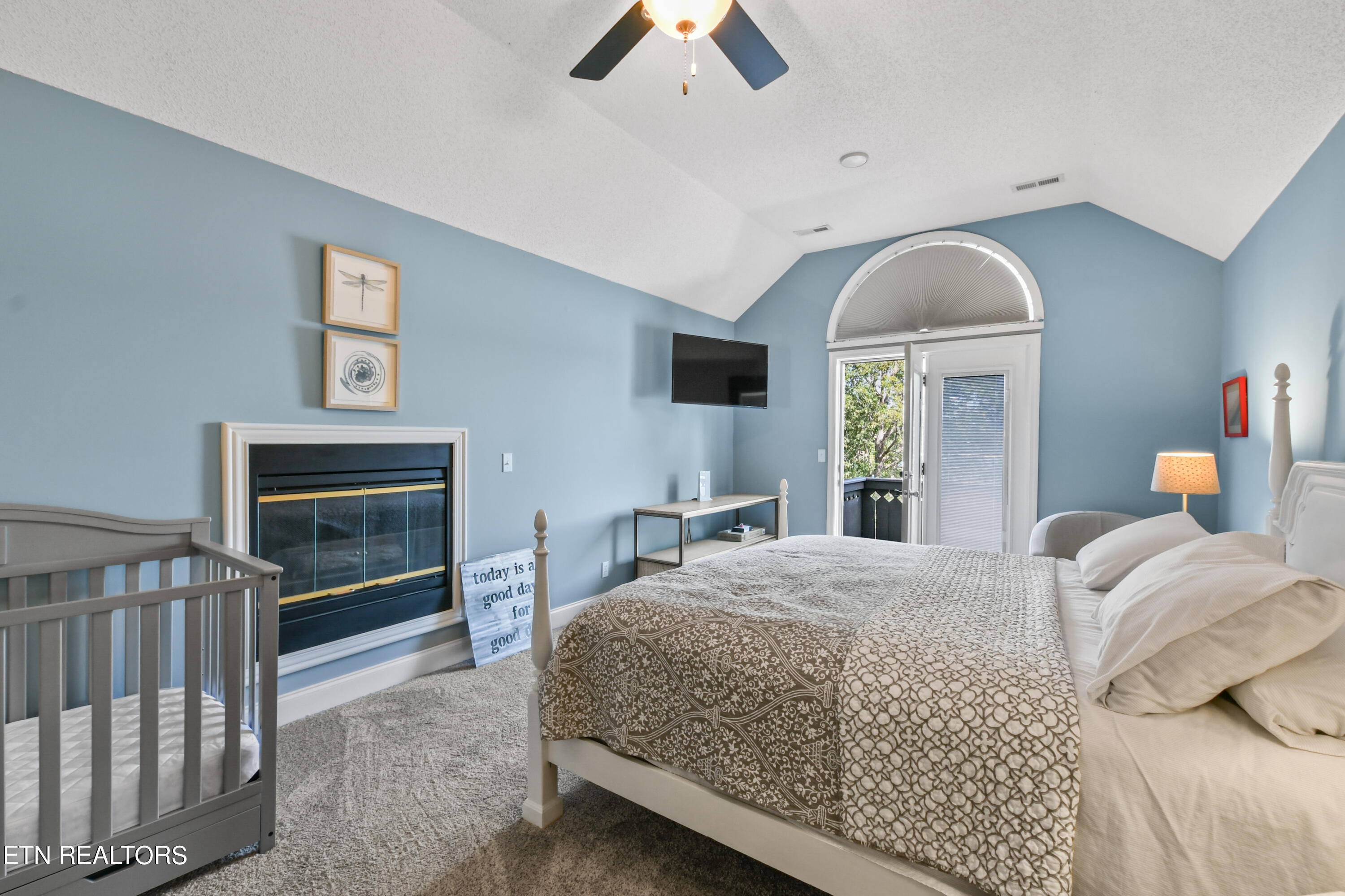 700 Shanghai Landing Lane, 9, LaFollette Unit: 9