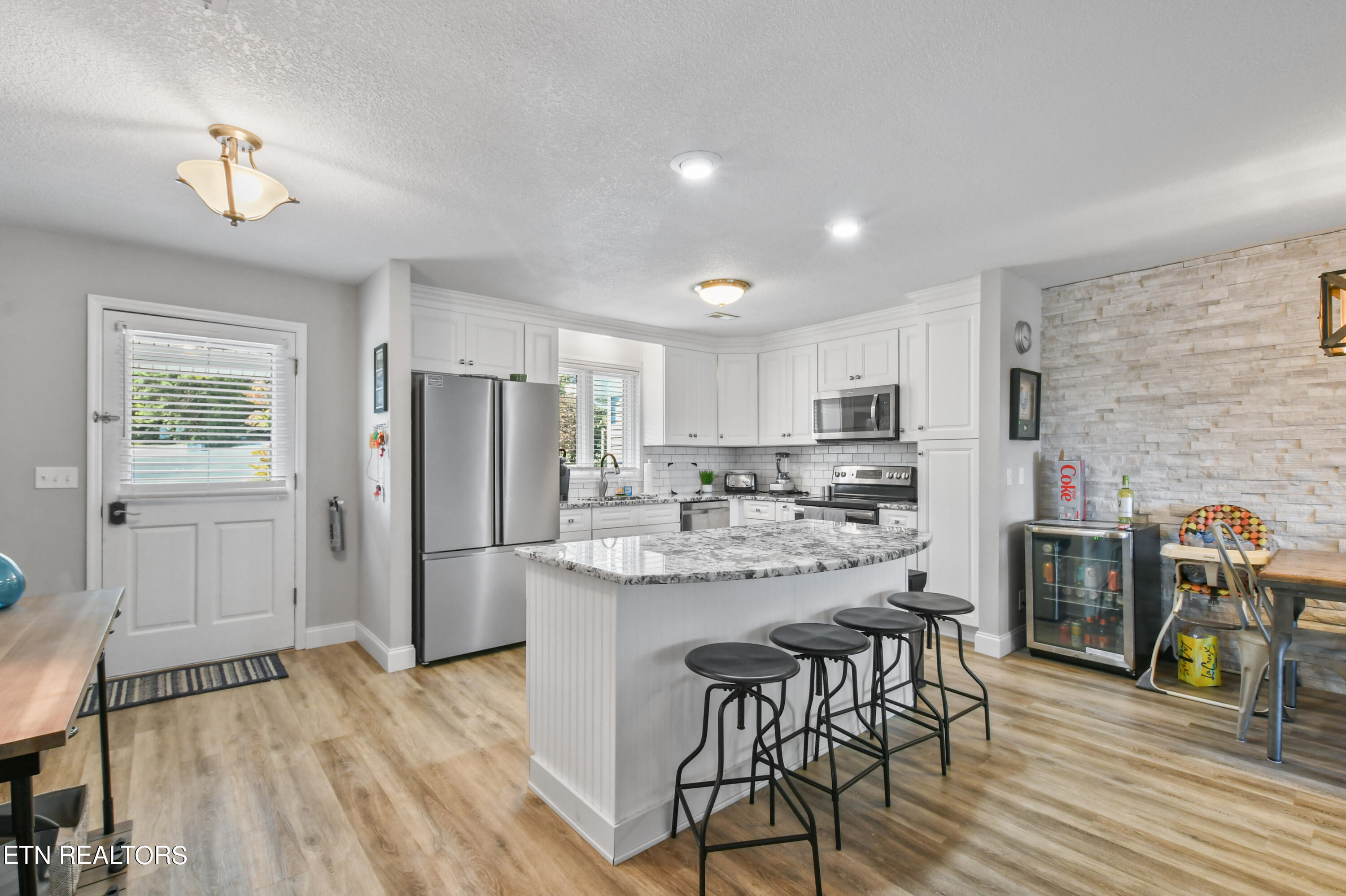 700 Shanghai Landing Lane, 9, LaFollette Unit: 9