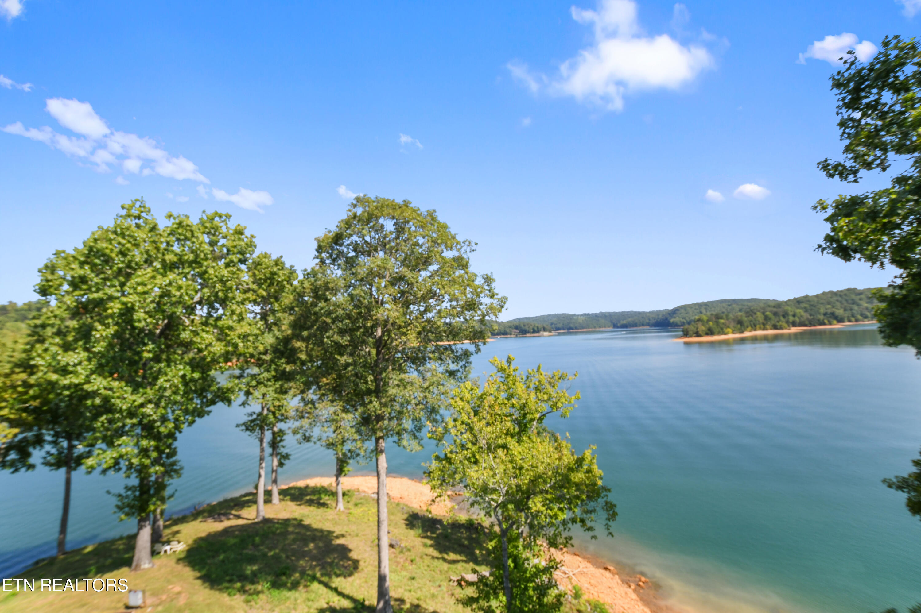 700 Shanghai Landing Lane, 9, LaFollette Unit: 9