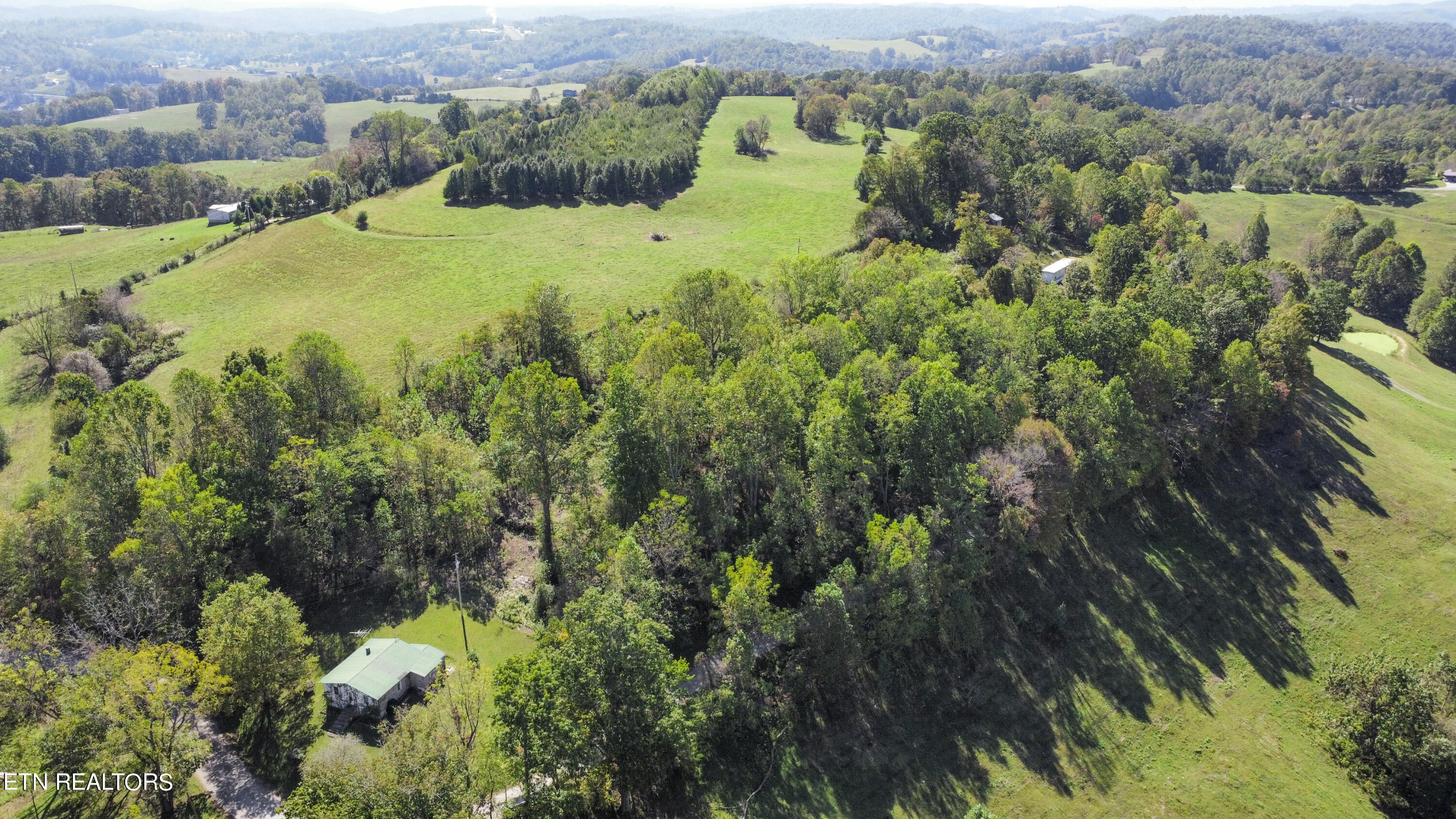 442 Parker Rd, LaFollette