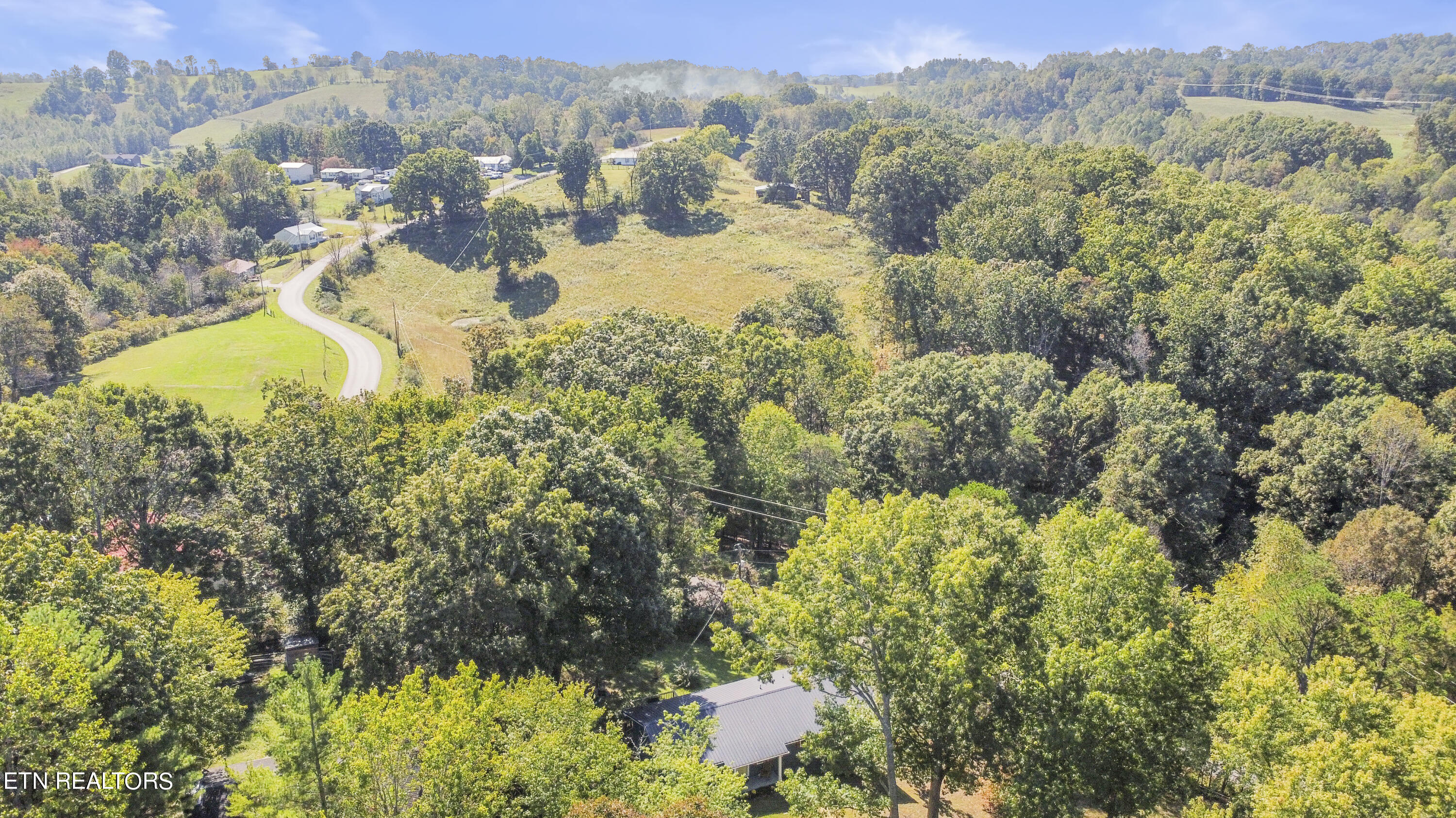 116 Tan Bark Lane, LaFollette