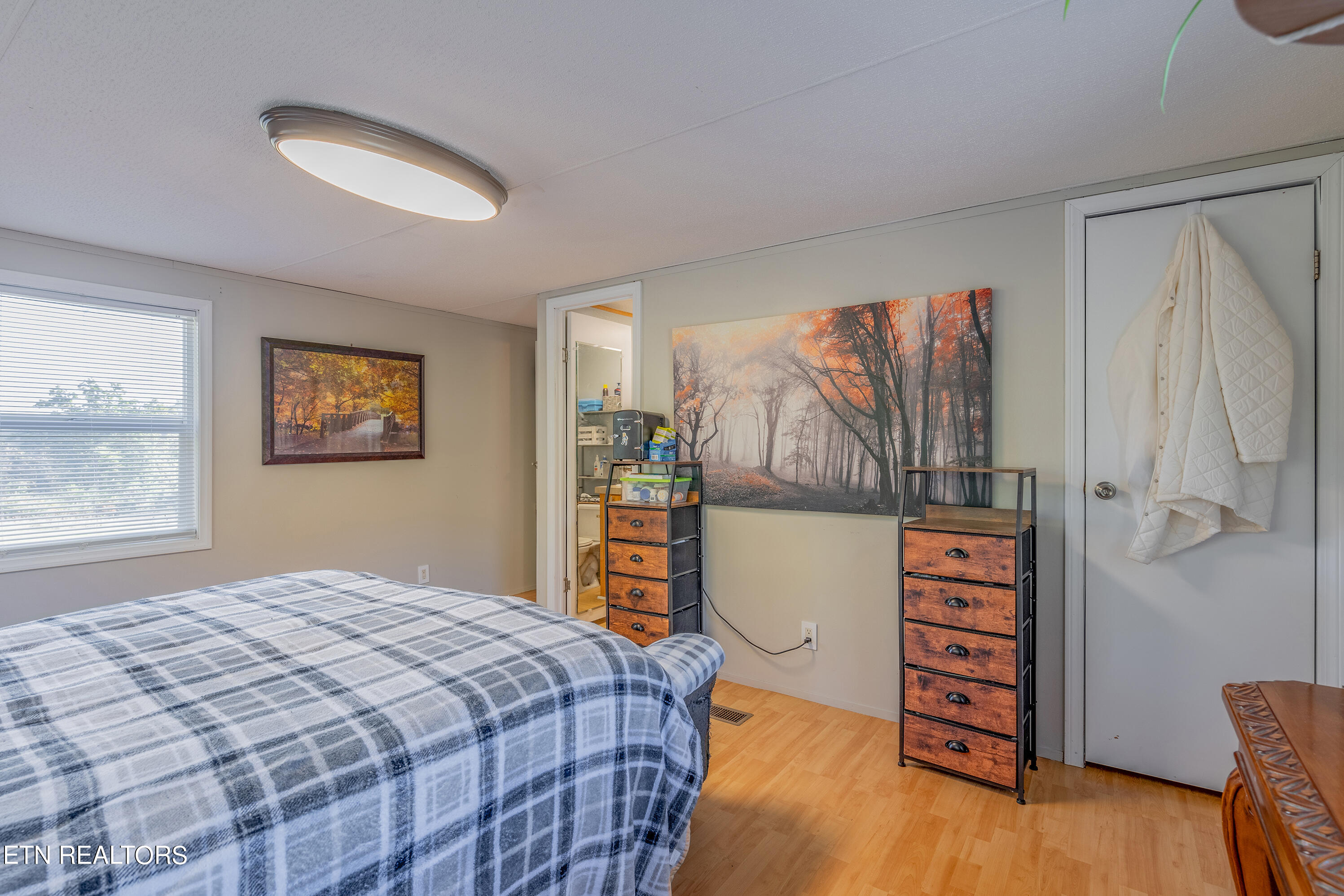 176 Woodfield Lane, LaFollette