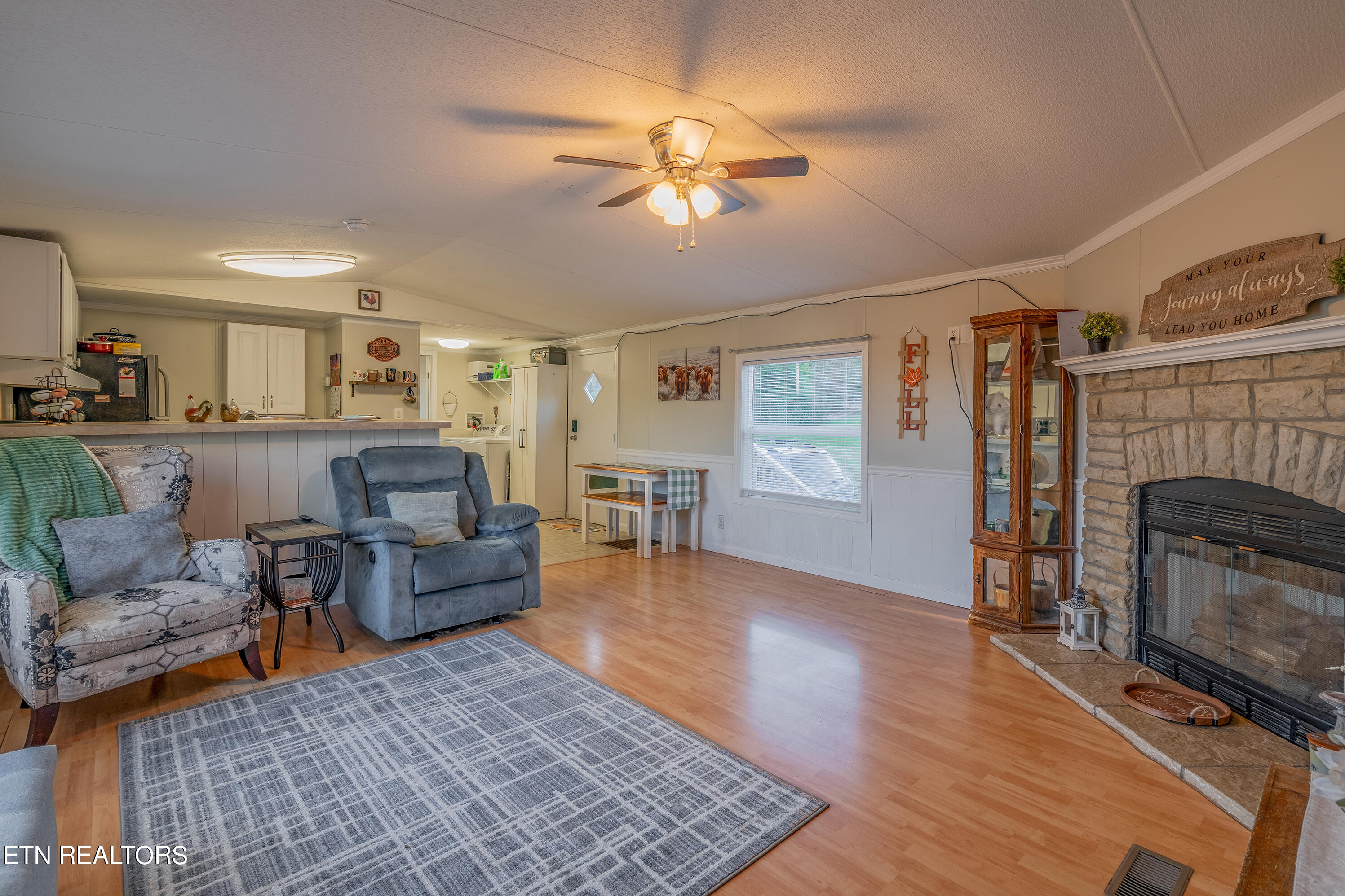 176 Woodfield Lane, LaFollette