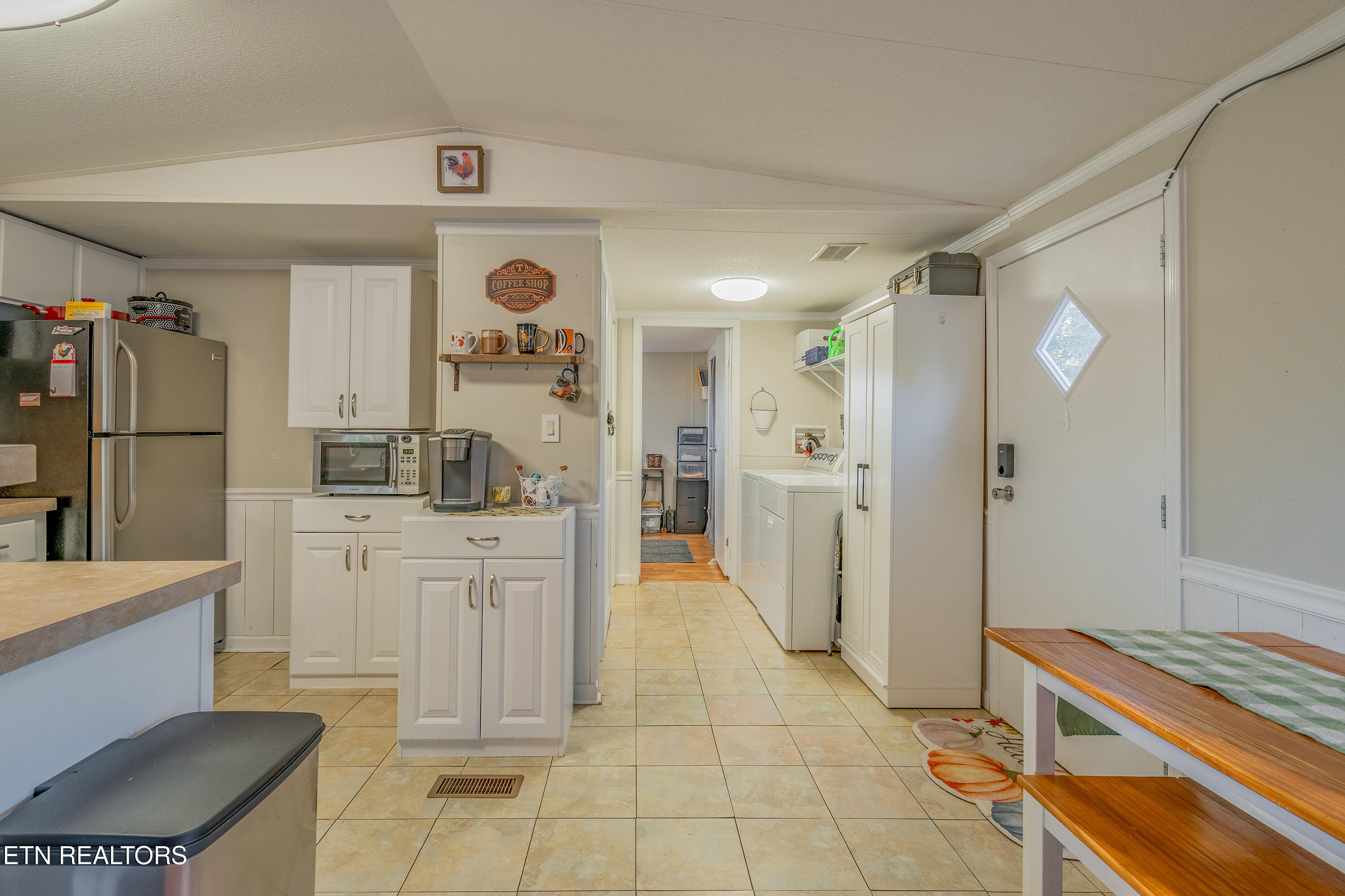 176 Woodfield Lane, LaFollette