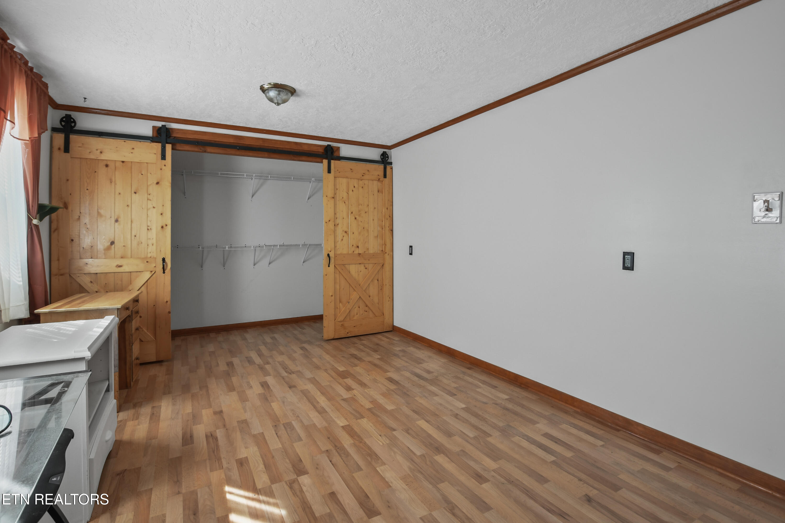 128 Davis Rd, LaFollette