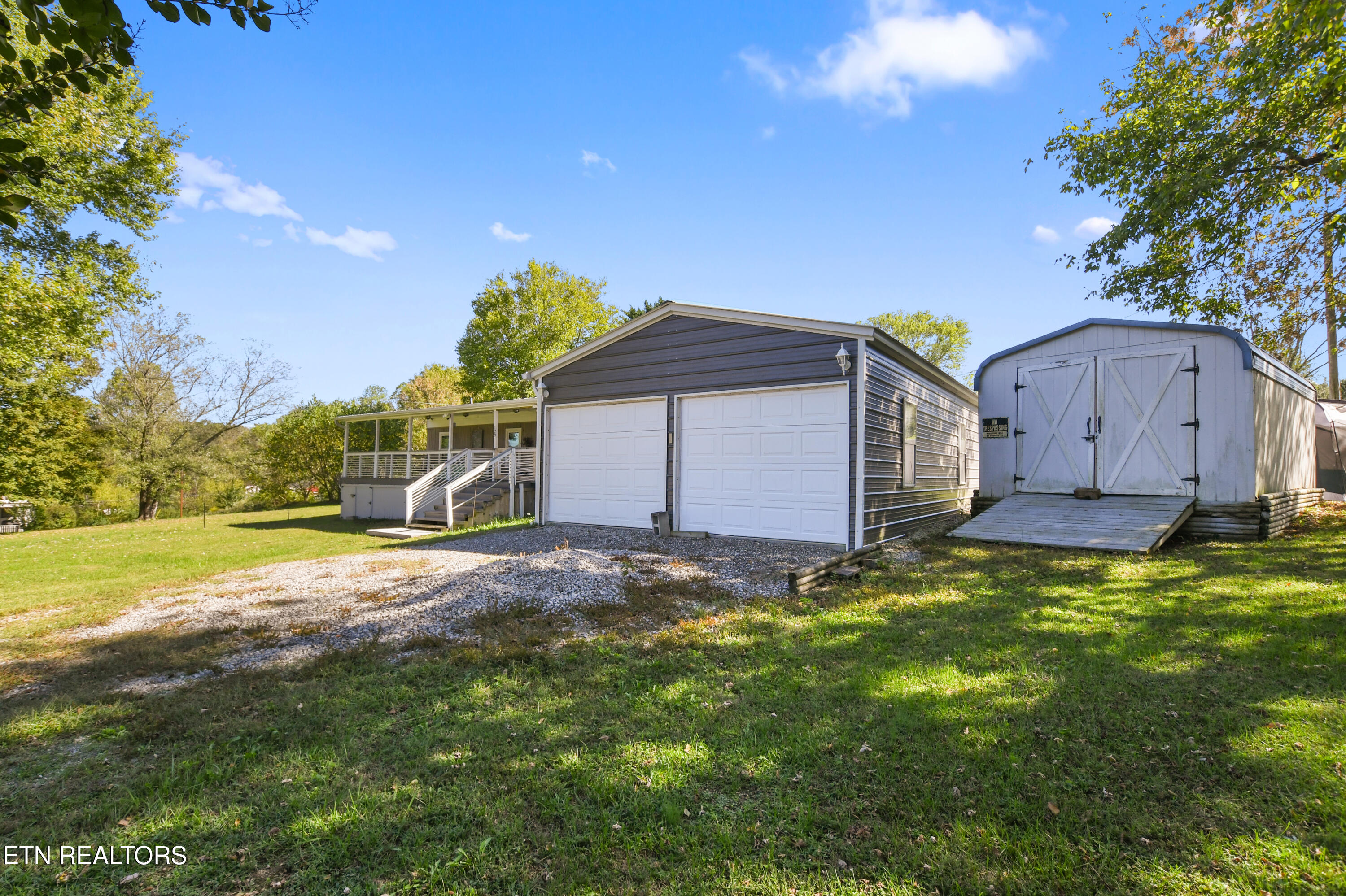 128 Davis Rd, LaFollette