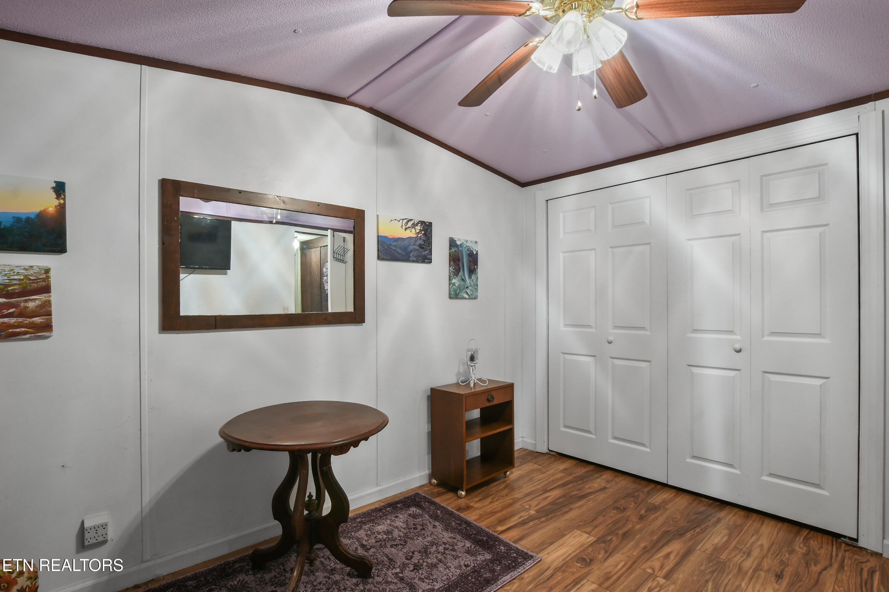 128 Davis Rd, LaFollette