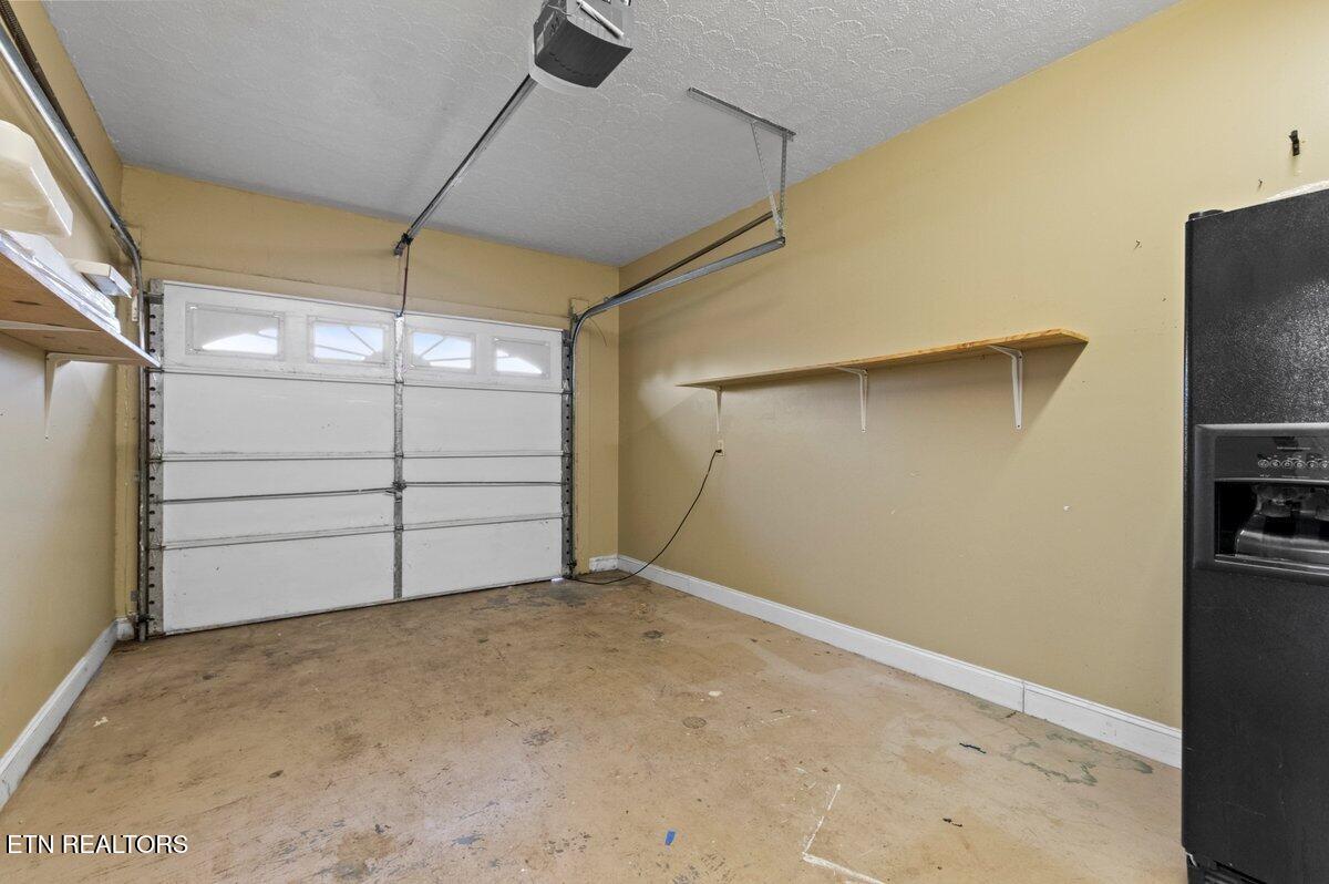 132 Gladefield Drive, LaFollette