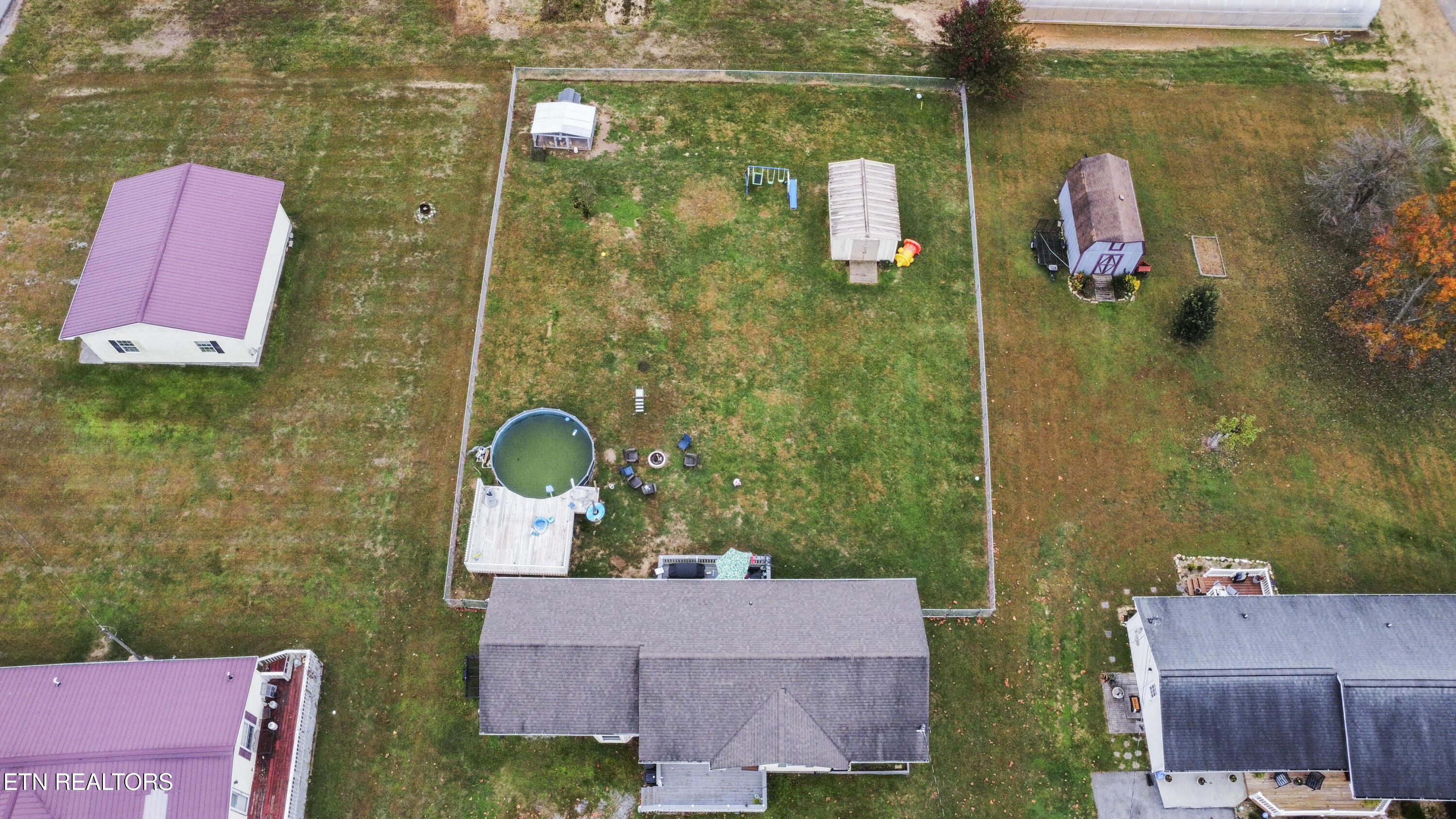 132 Gladefield Drive, LaFollette