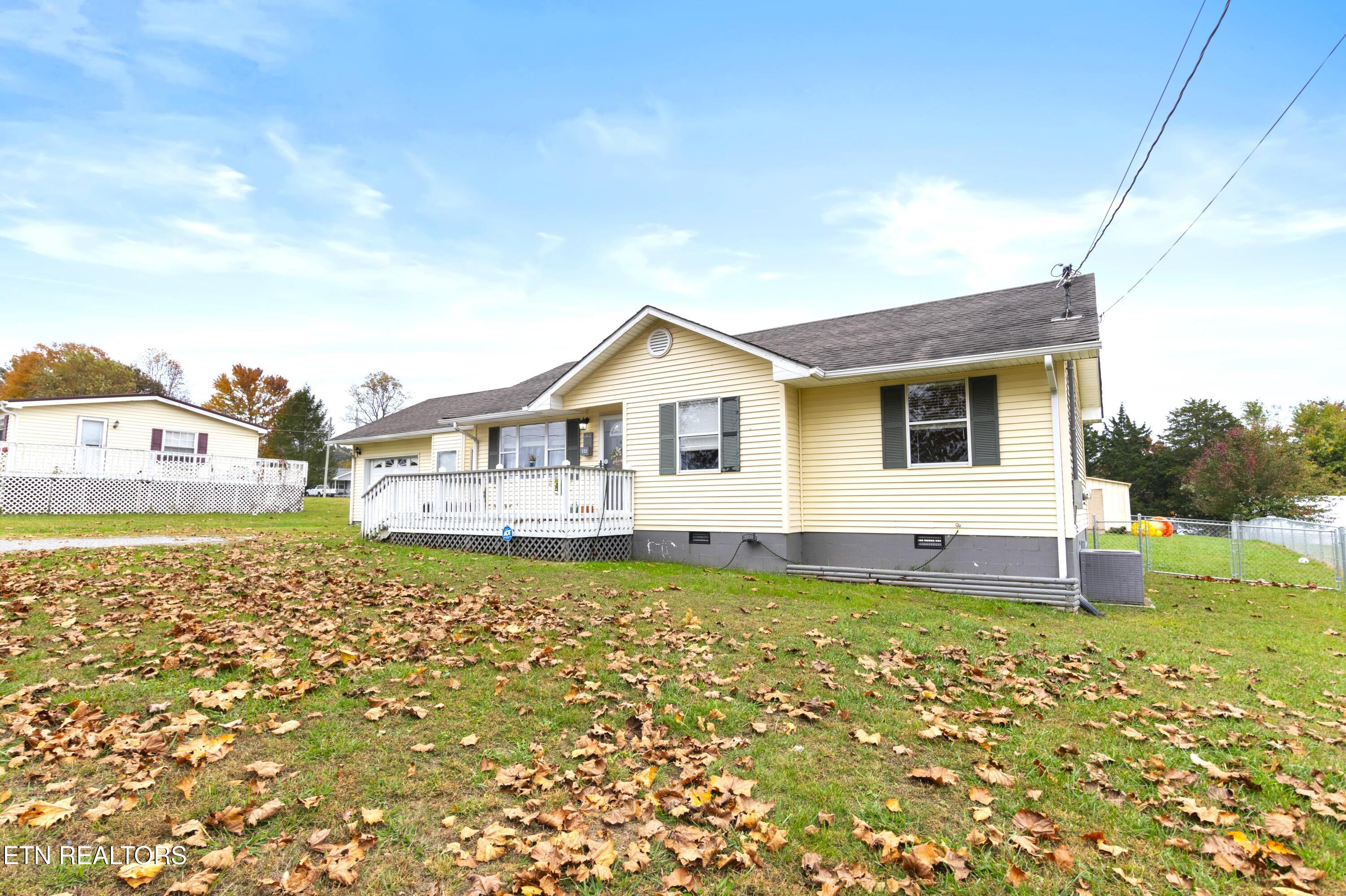 132 Gladefield Drive, LaFollette