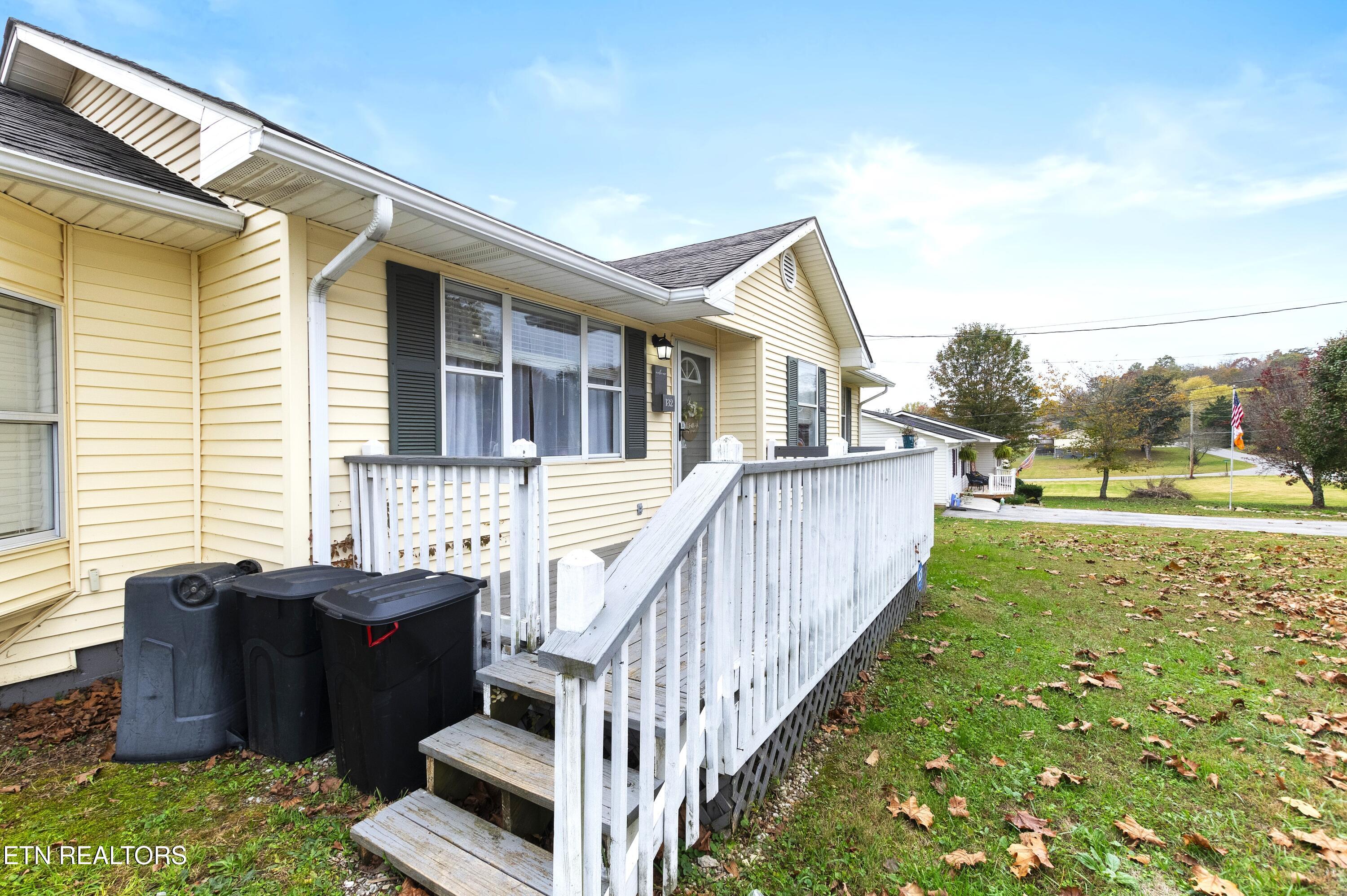 132 Gladefield Drive, LaFollette