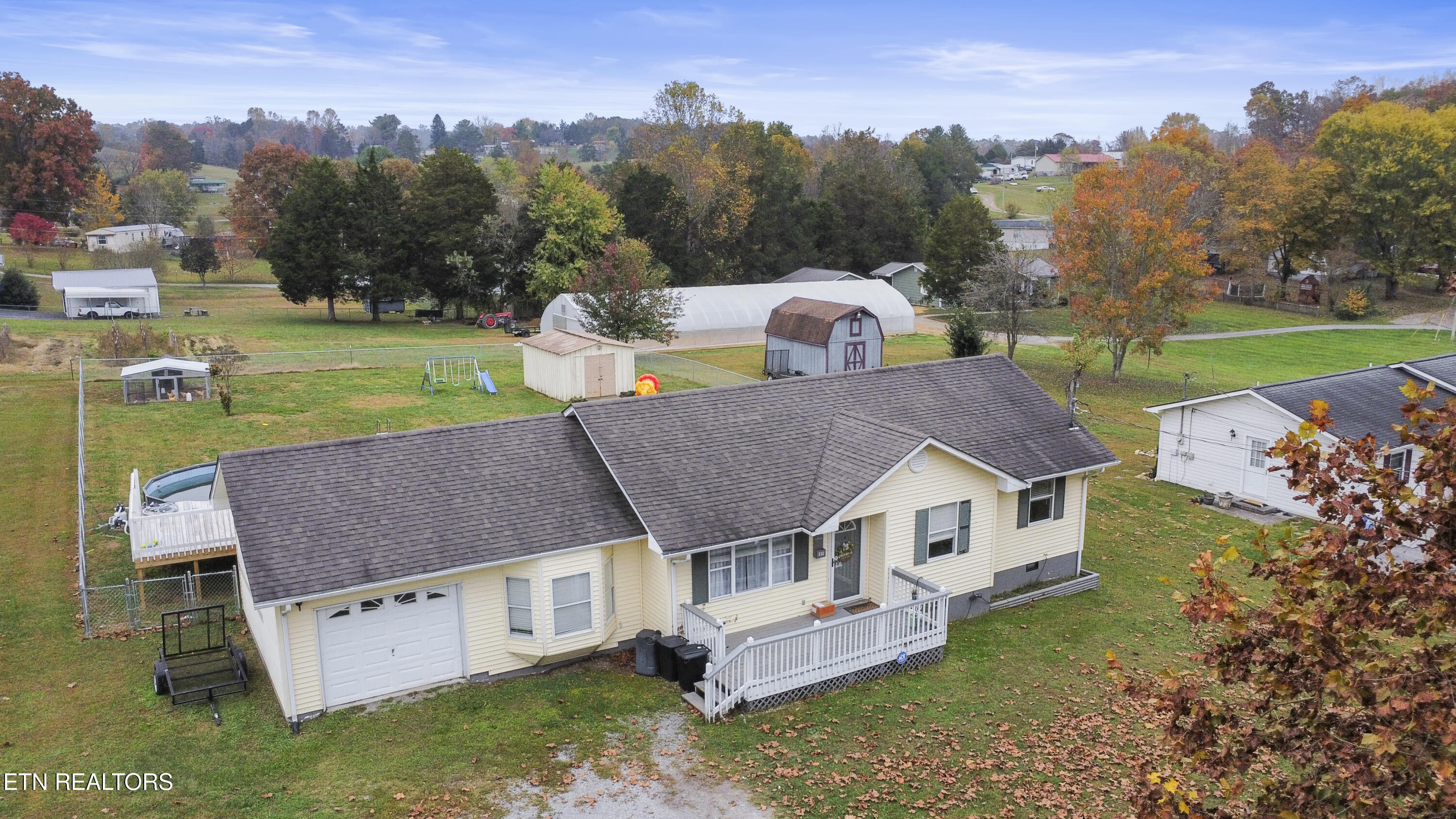 132 Gladefield Drive, LaFollette