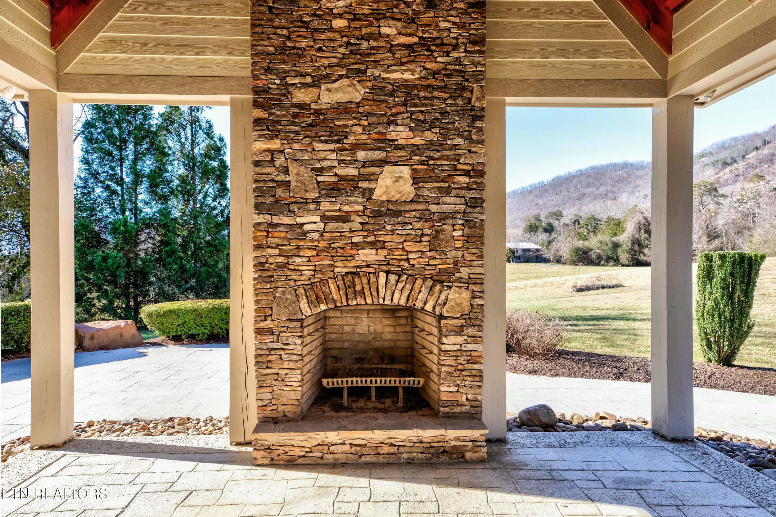 298 Butter and Egg Rd