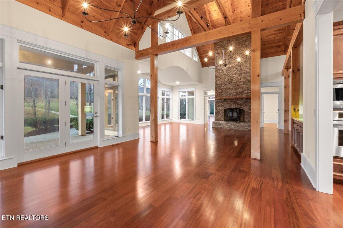 298 Butter and Egg Rd