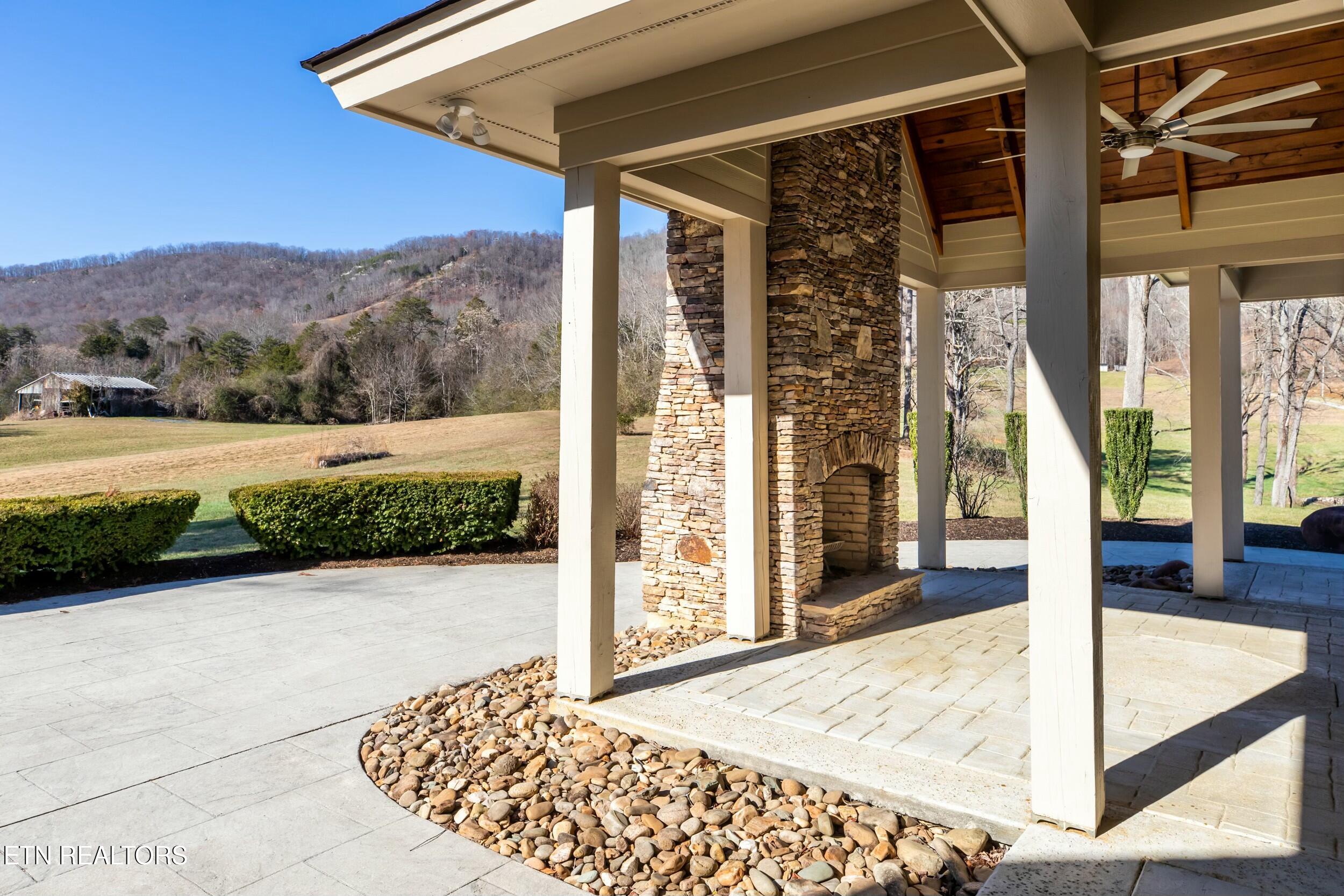 298 Butter and Egg Rd