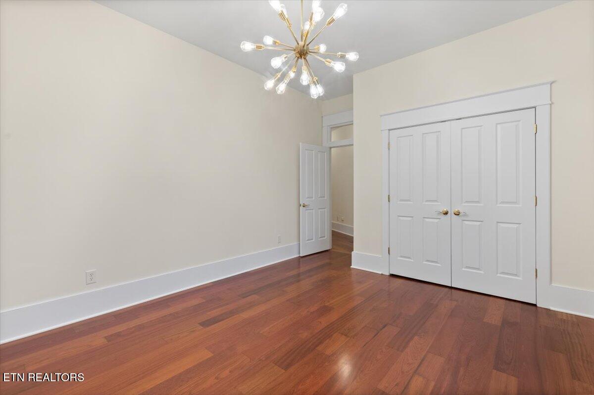 298 Butter and Egg Rd