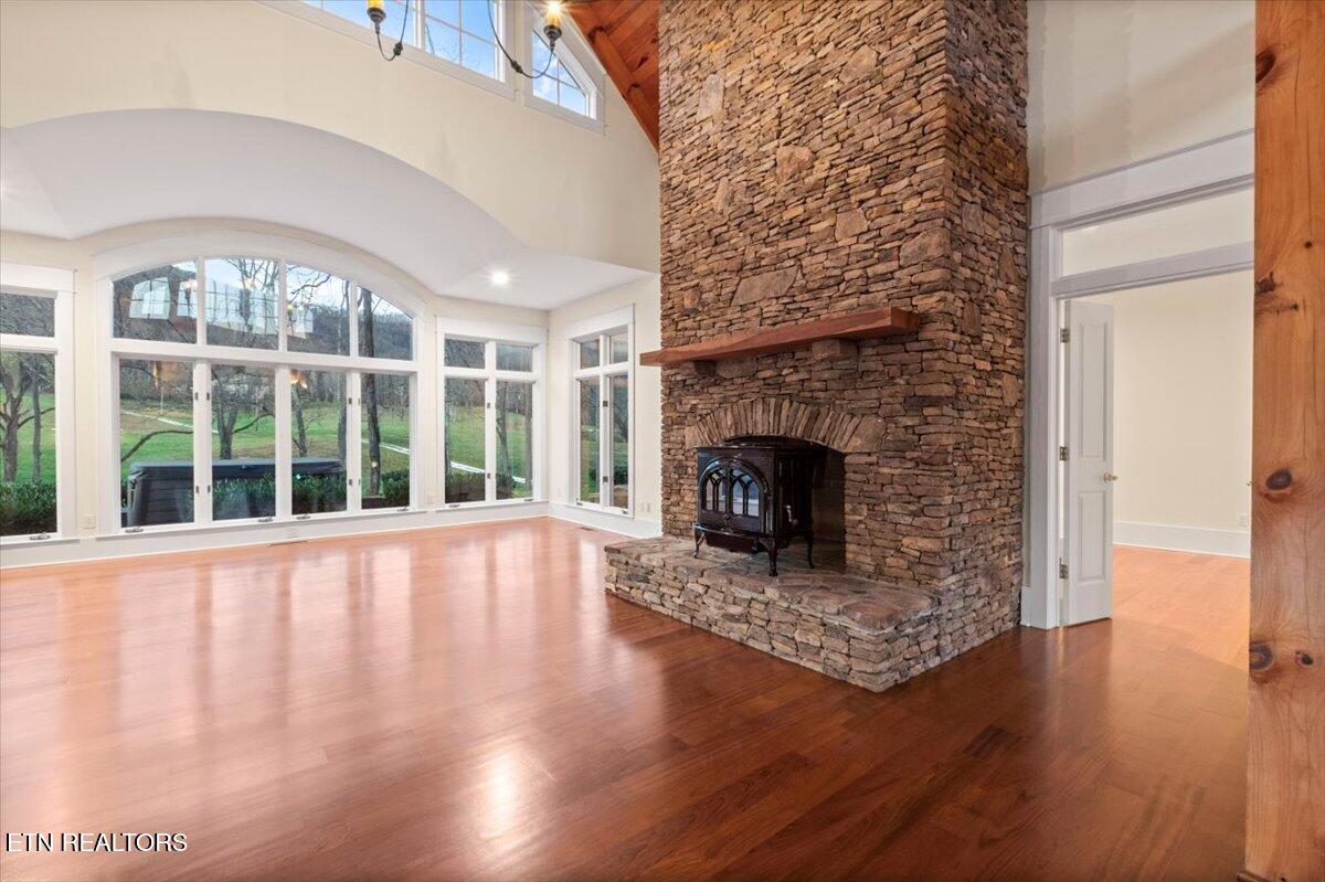 298 Butter and Egg Rd