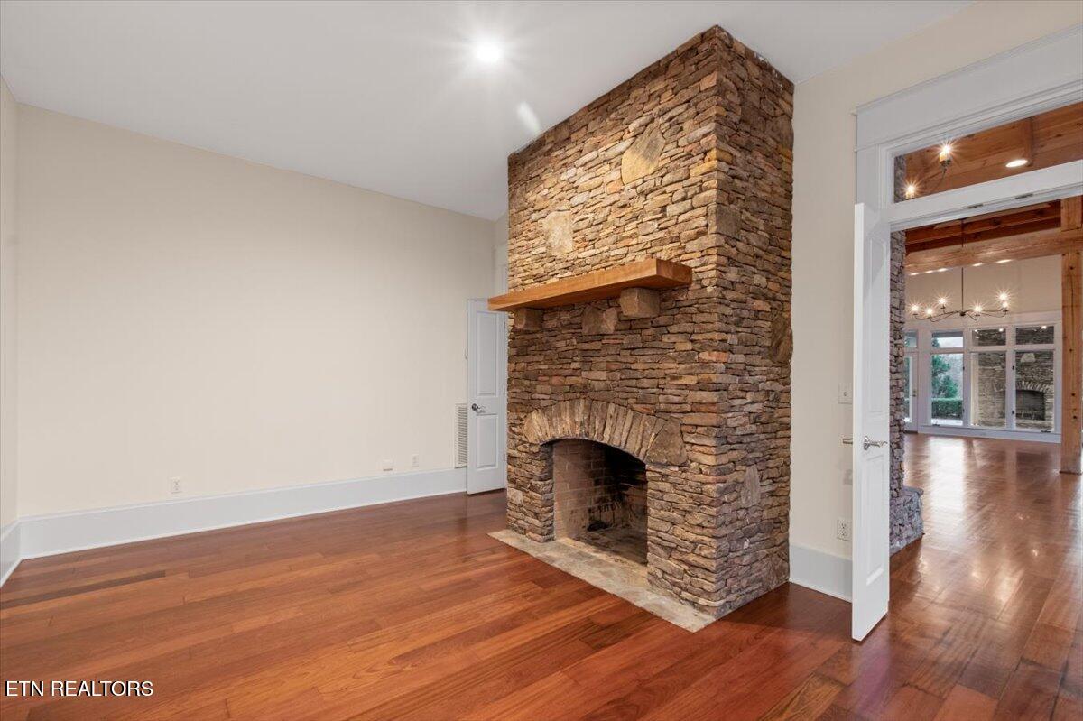 298 Butter and Egg Rd