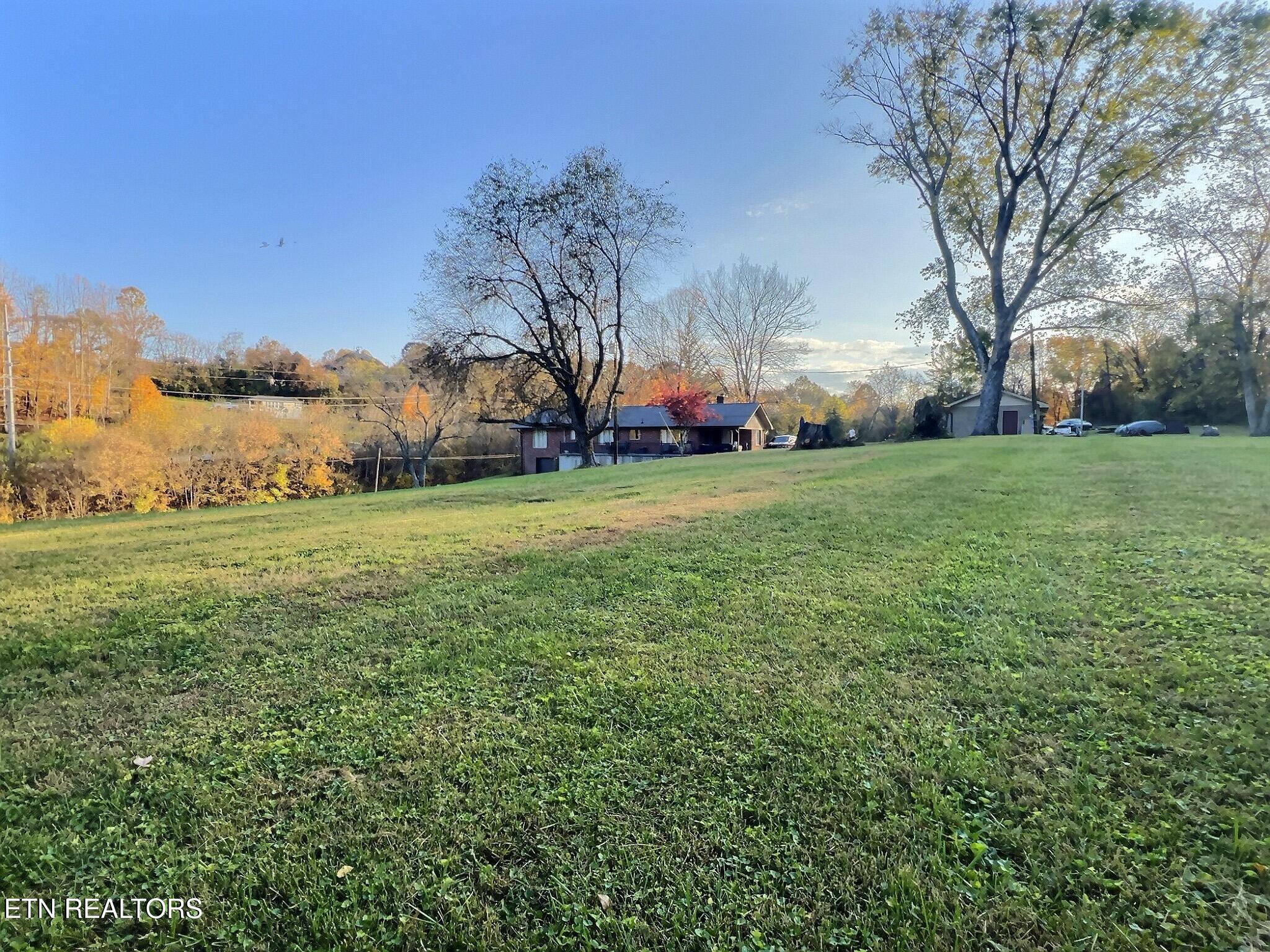 1642 Old Jacksboro Hwy, LaFollette