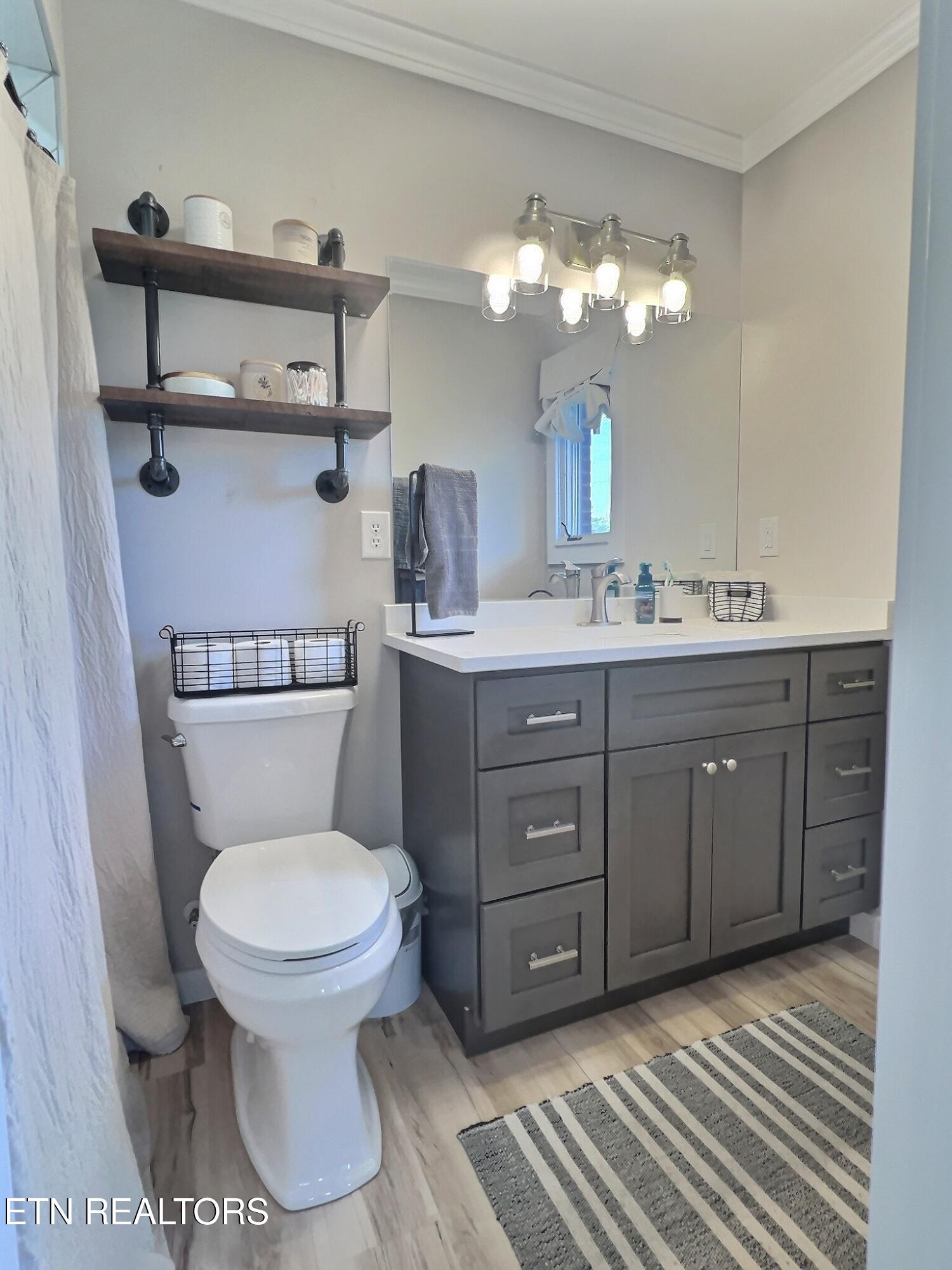 1642 Old Jacksboro Hwy, LaFollette