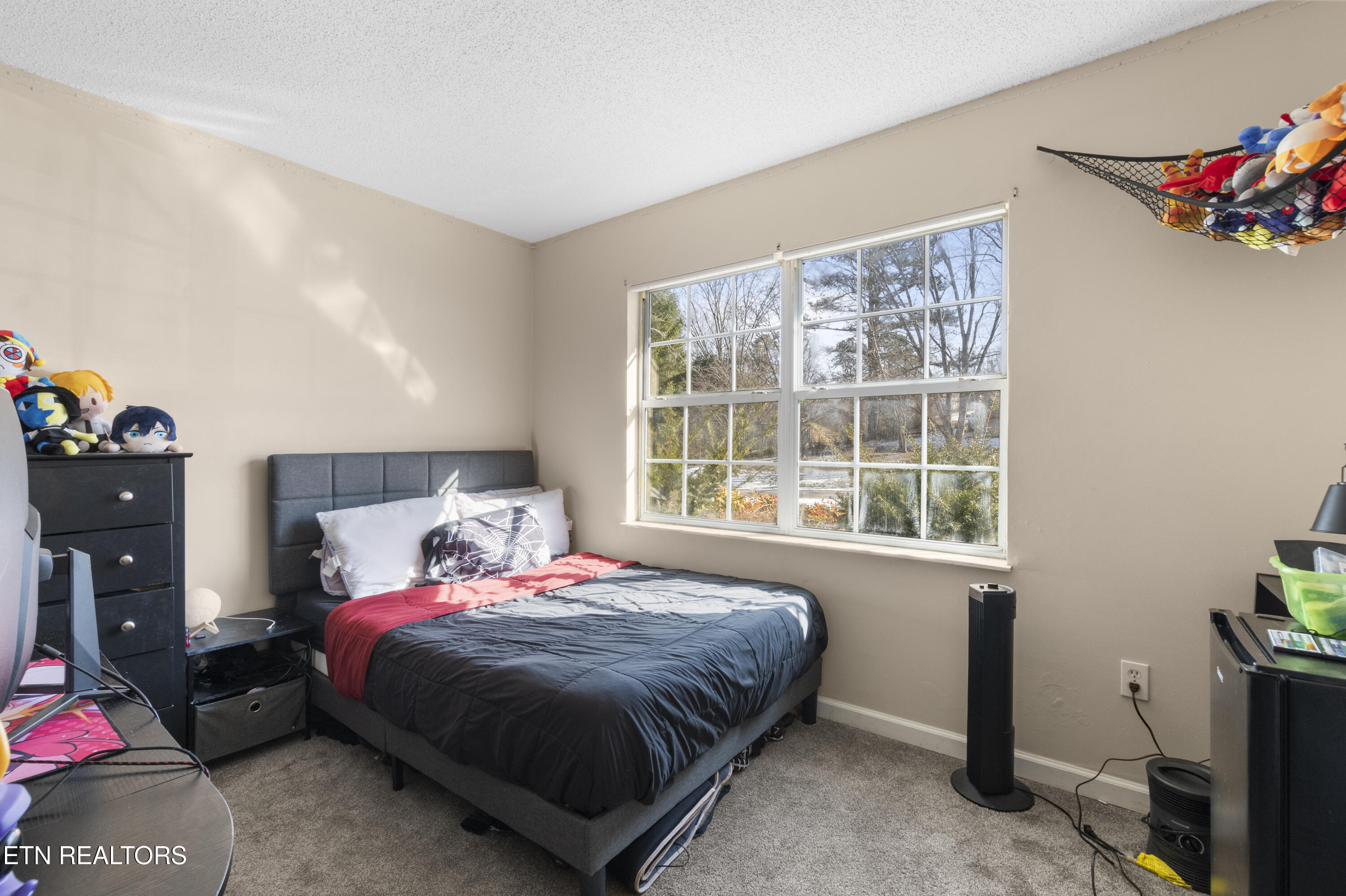 320 Hollifield Drive