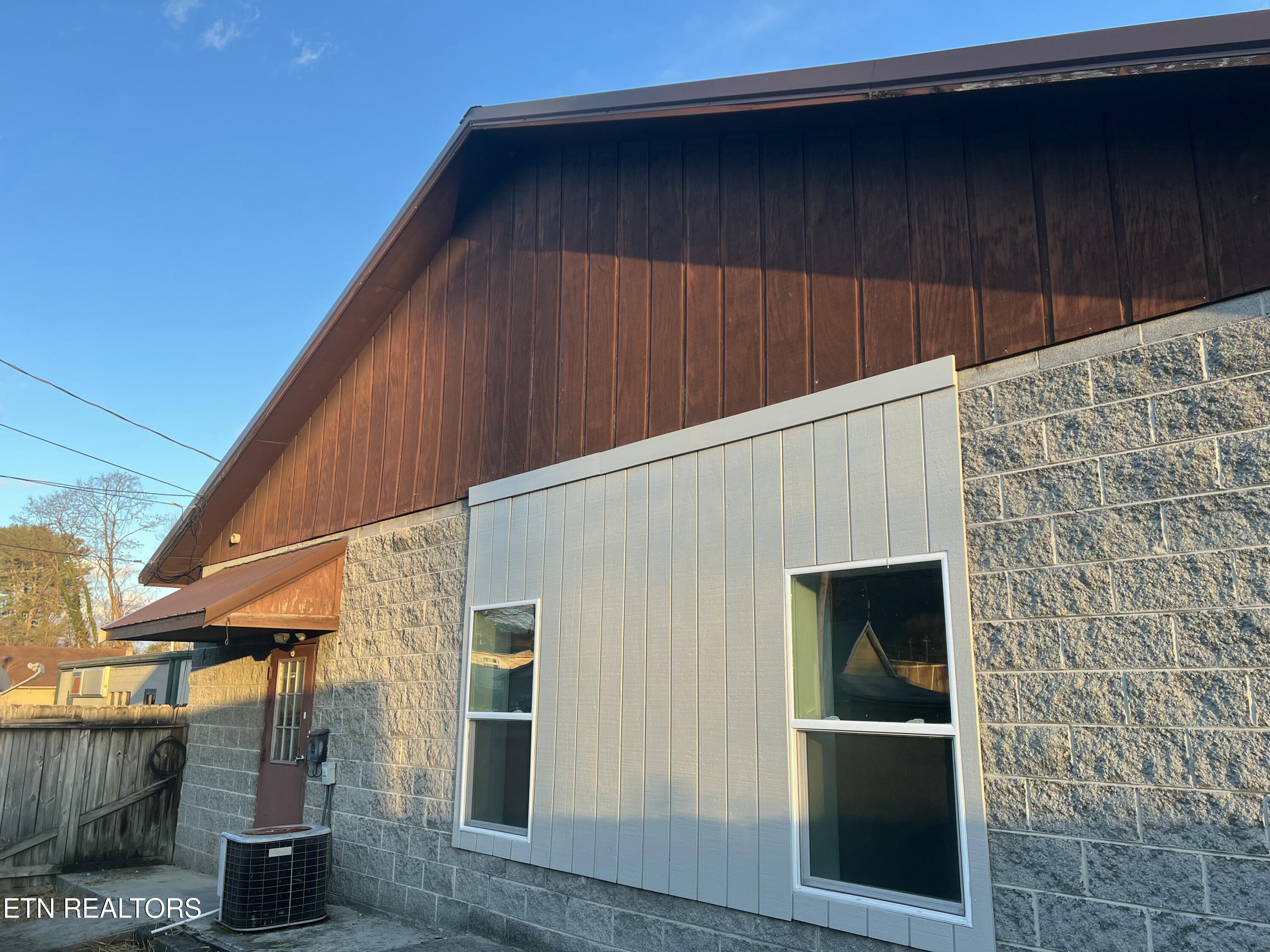 605 W Beech St, 103, LaFollette Unit: 103