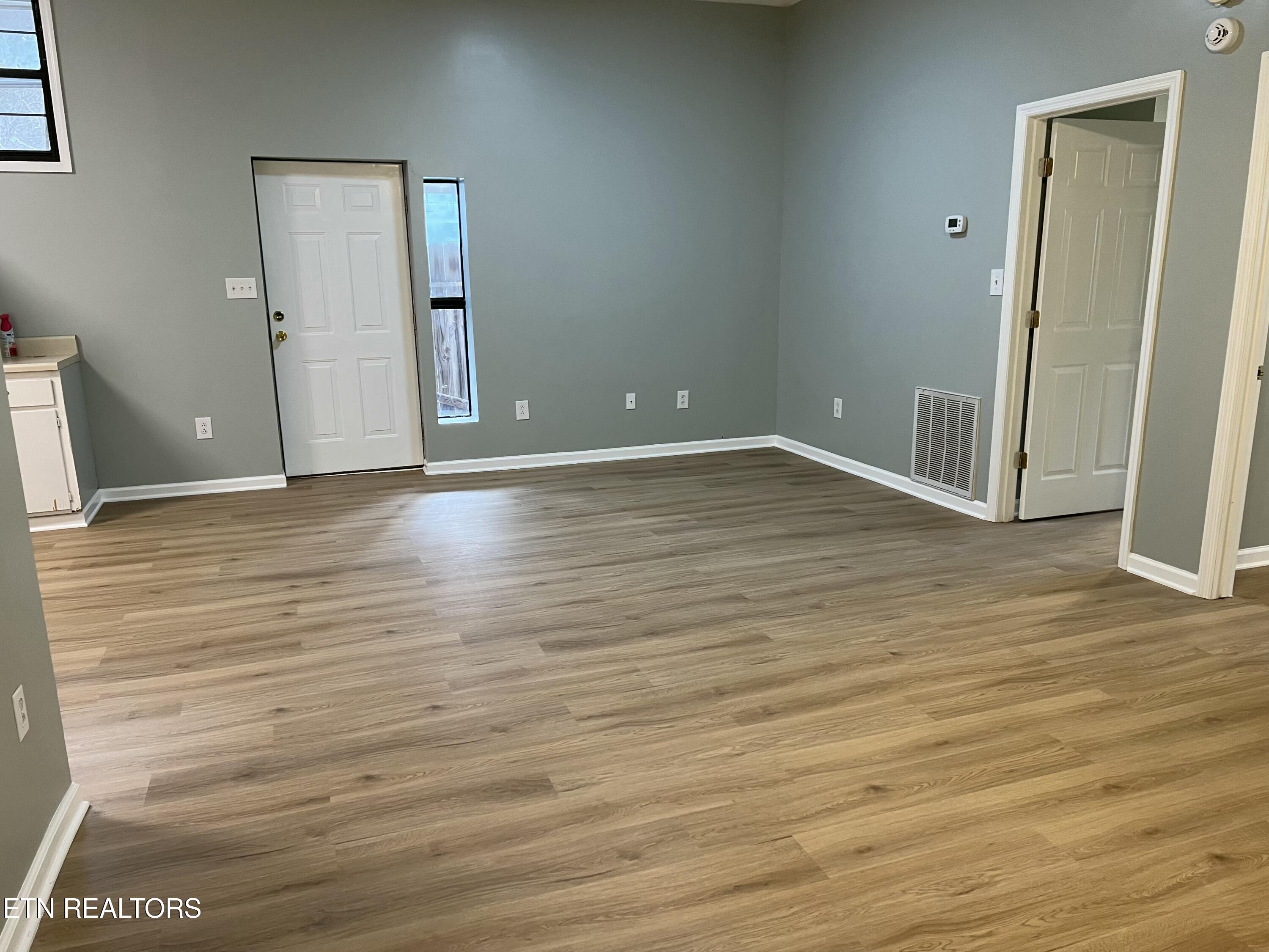 605 W Beech St, 103, LaFollette Unit: 103