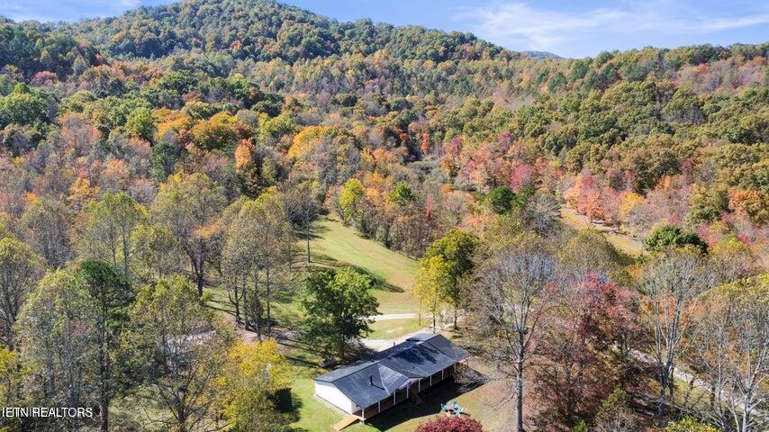 4601 White Oak Rd