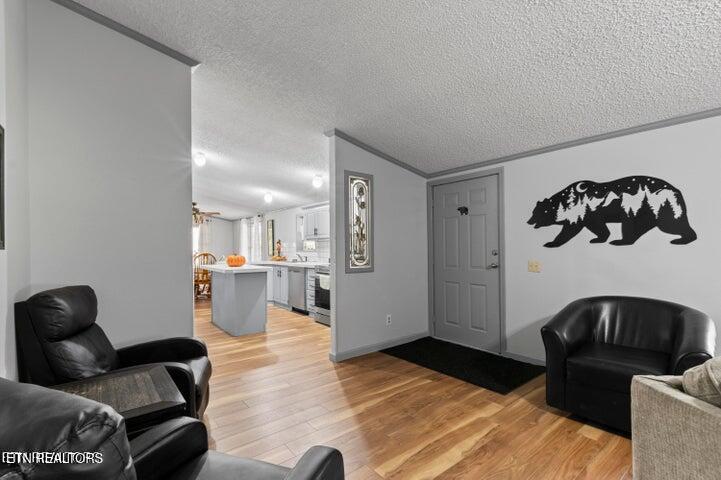 4601 White Oak Rd