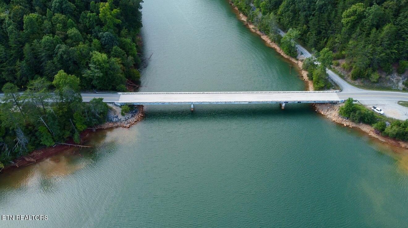 Mariner Point Rd, LaFollette