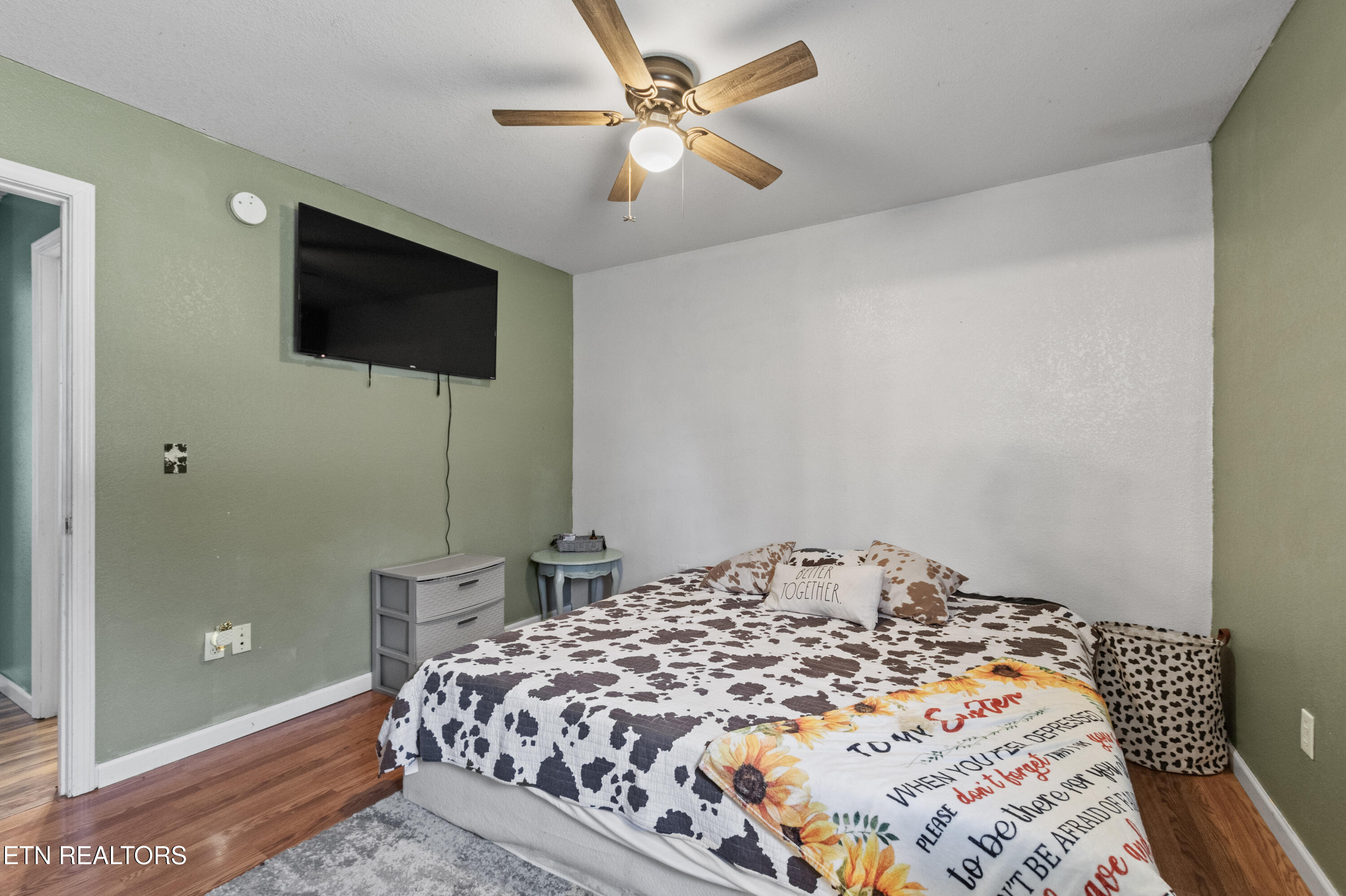 243 Sandy Hill Rd, LaFollette