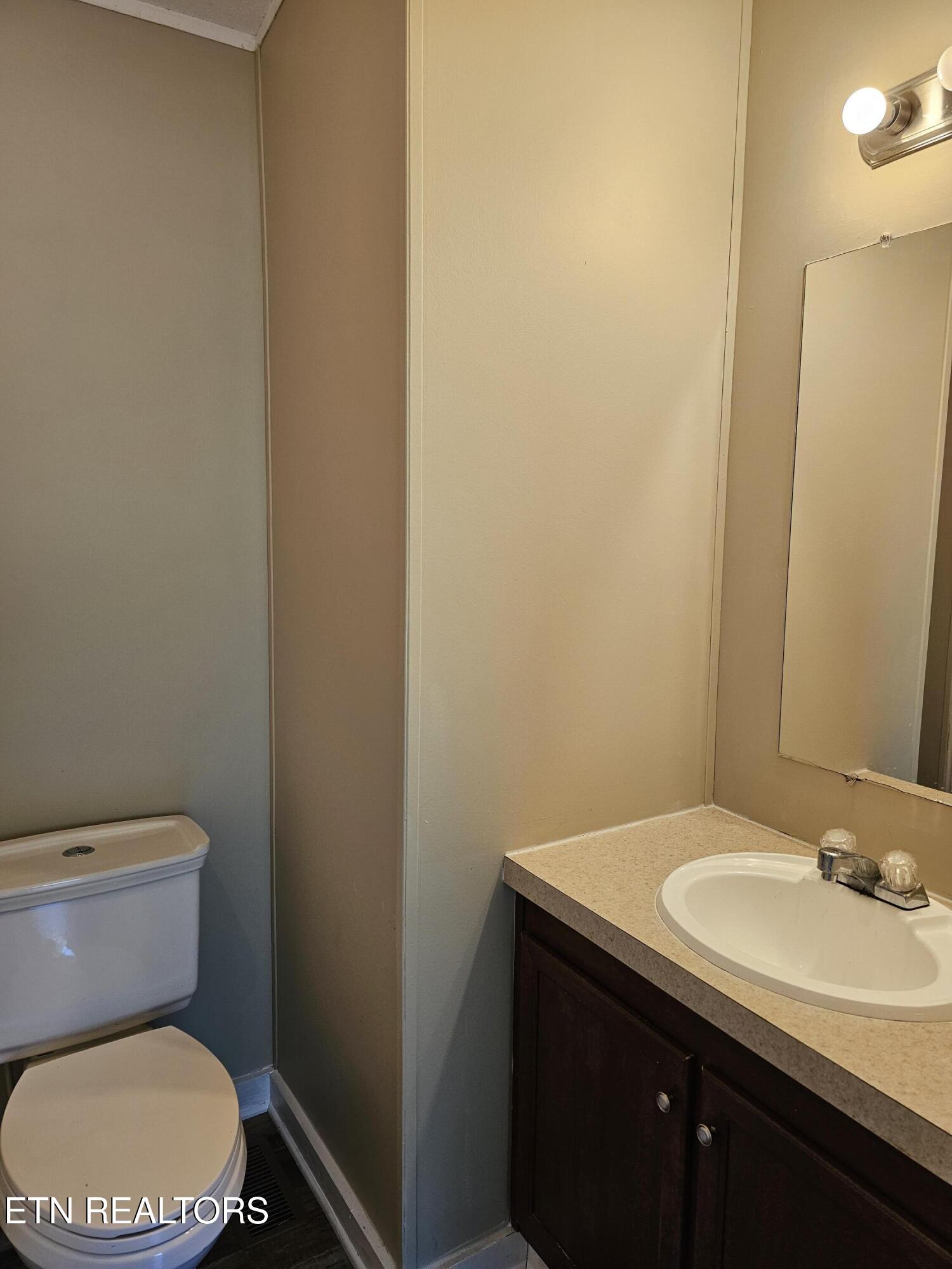 277 Coolidge Rd, LaFollette