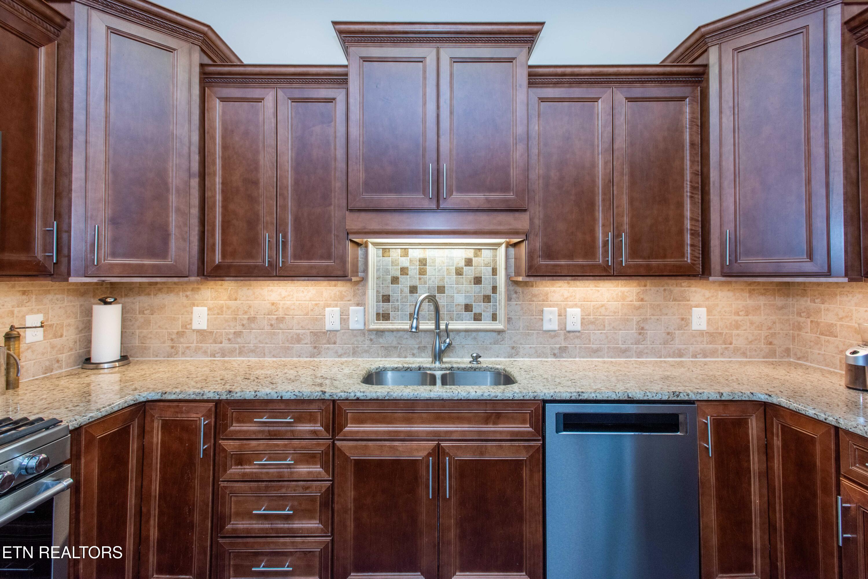 2504 Maple Branch Lane