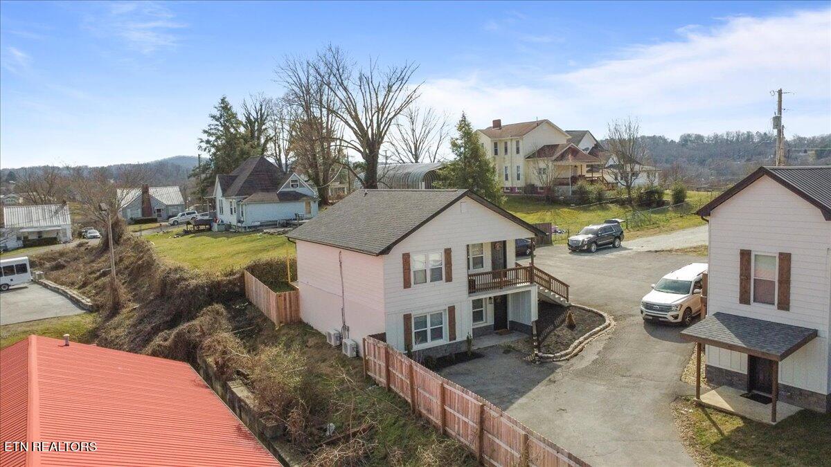508 E Central Ave, LaFollette