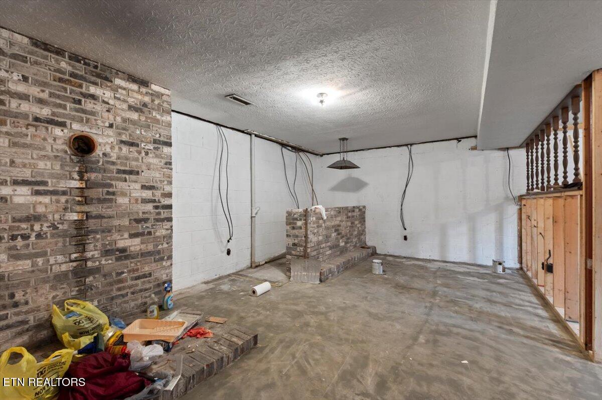 538 Old Lake City Hwy